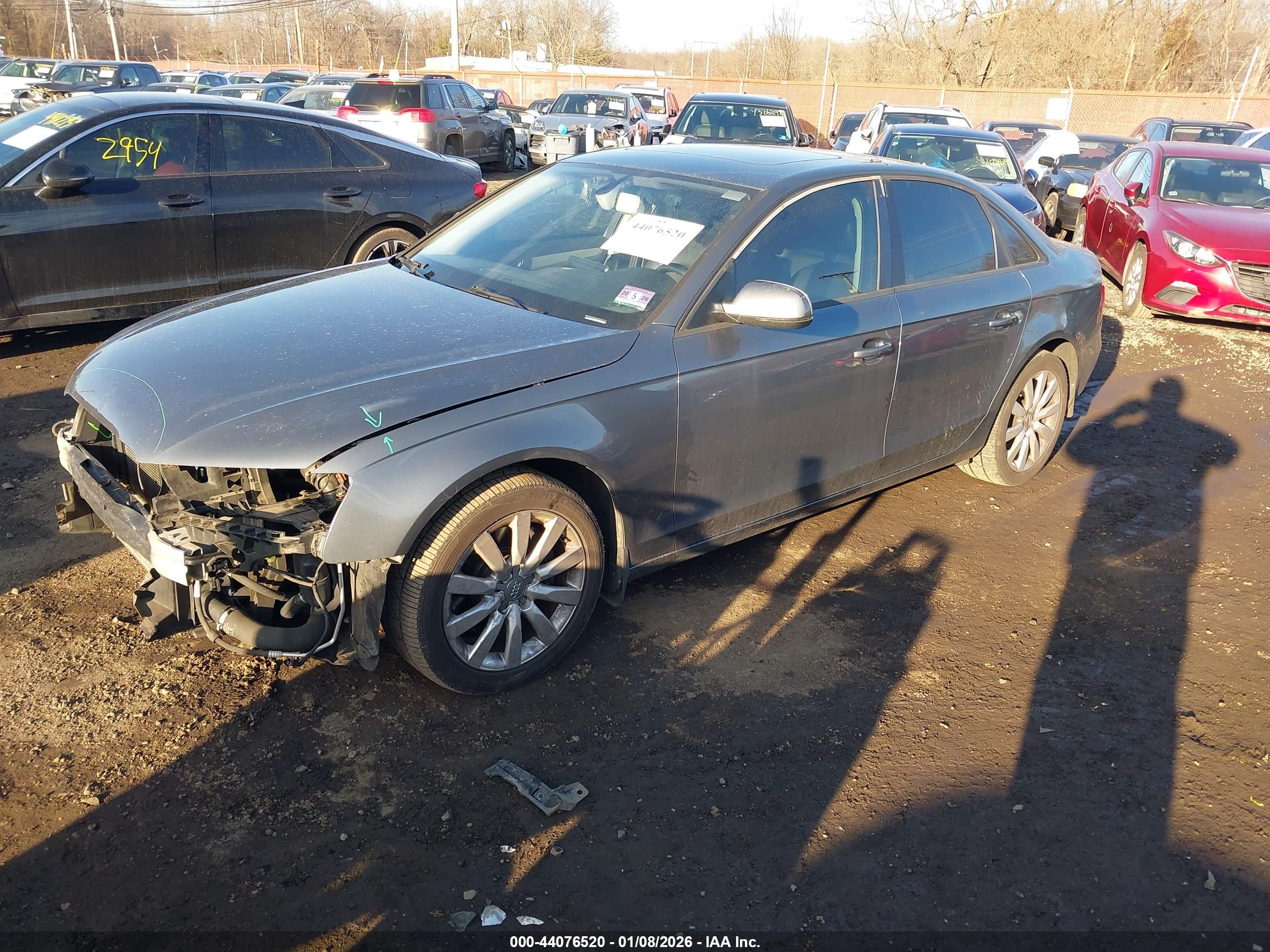 AUDI A4 image 2
