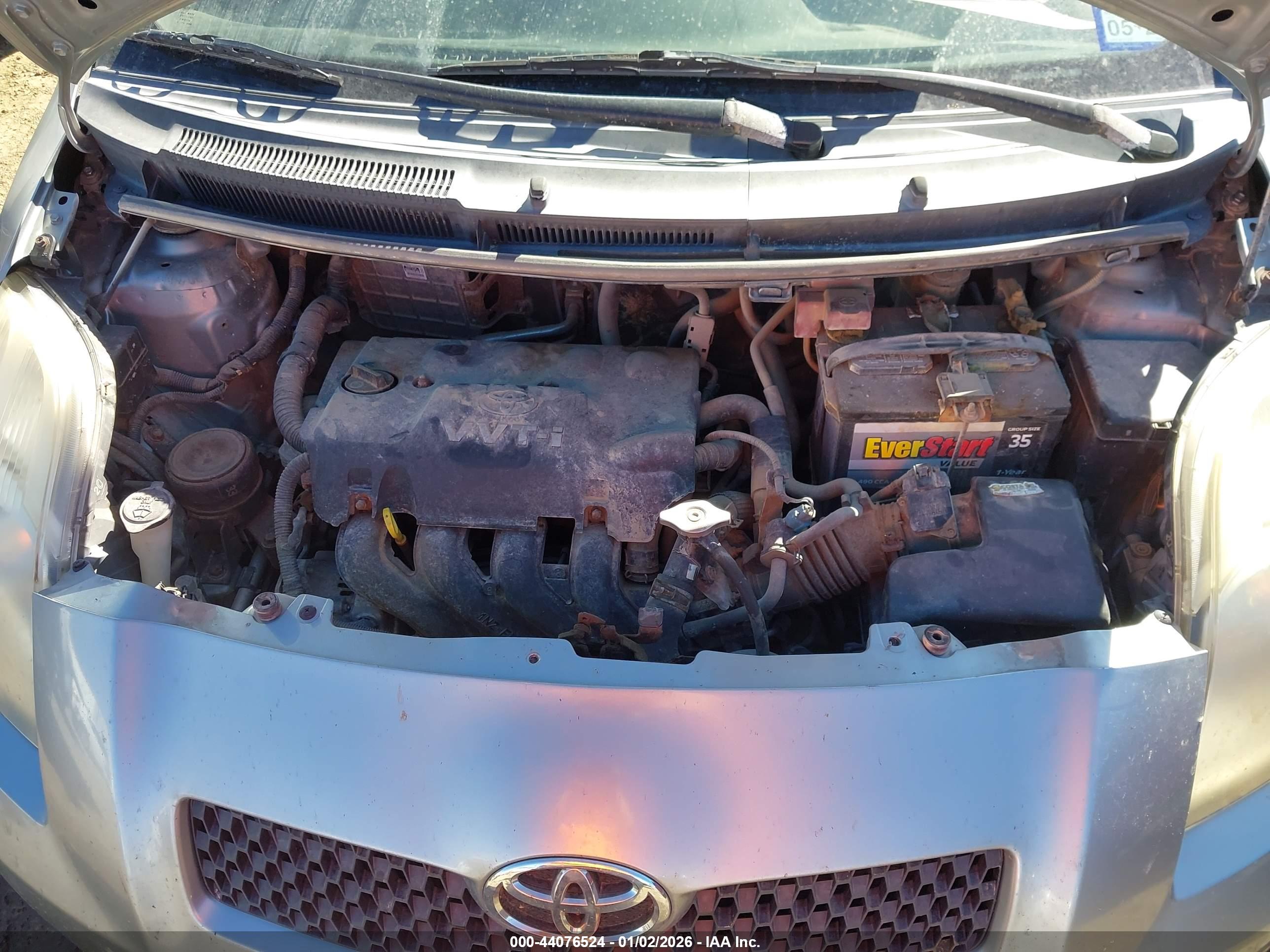 TOYOTA YARIS image 10