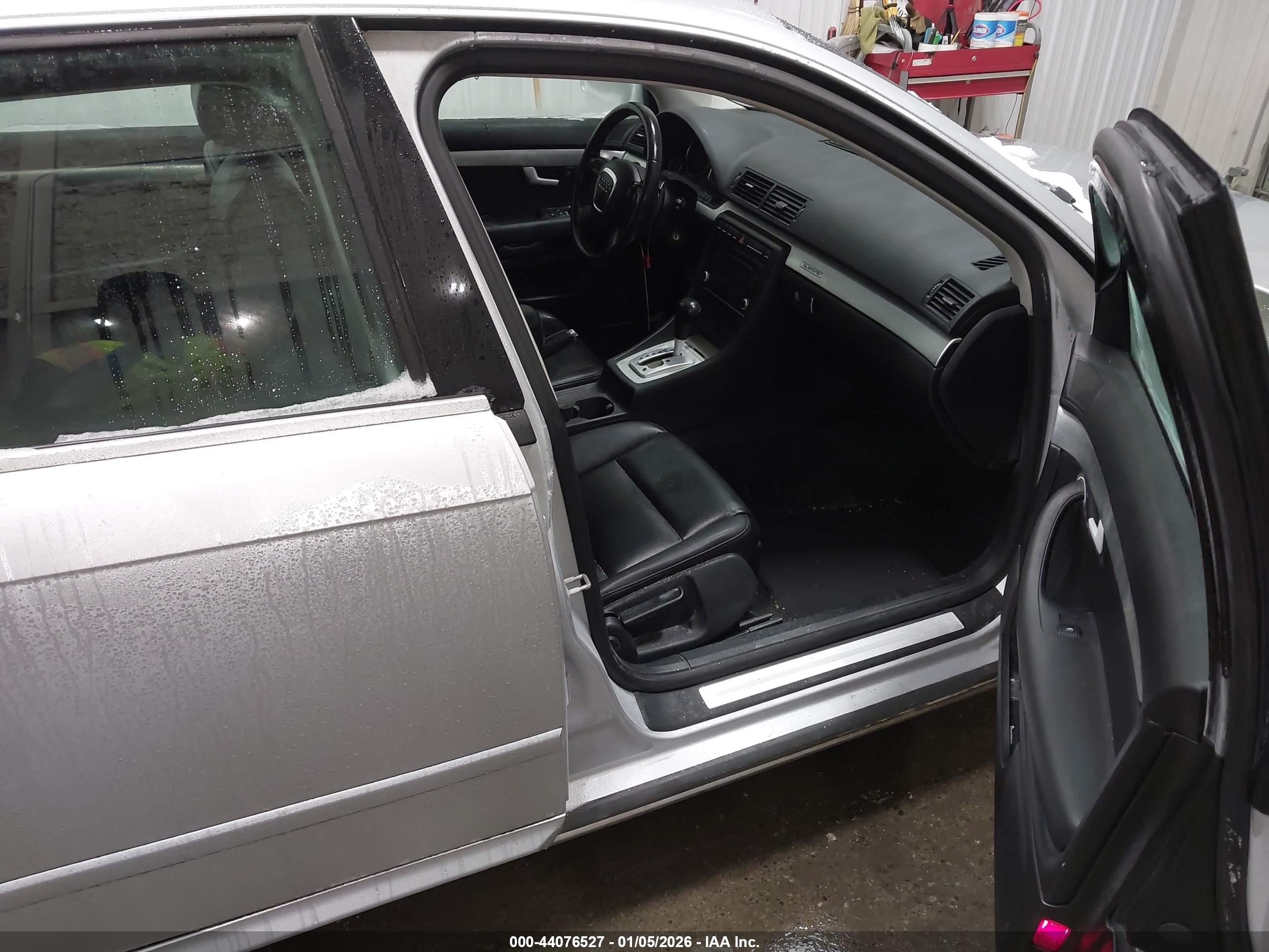AUDI A4 image 5