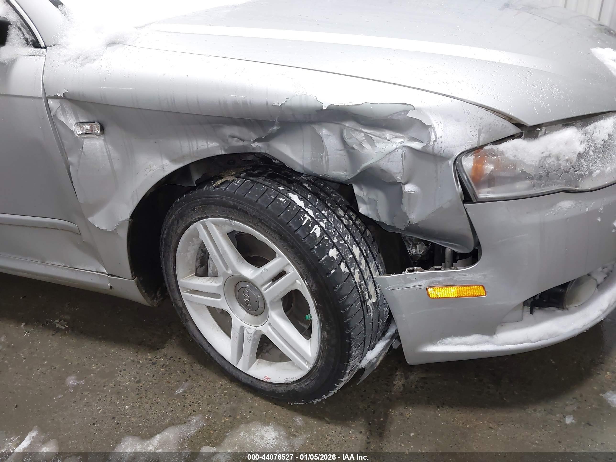 AUDI A4 image 6