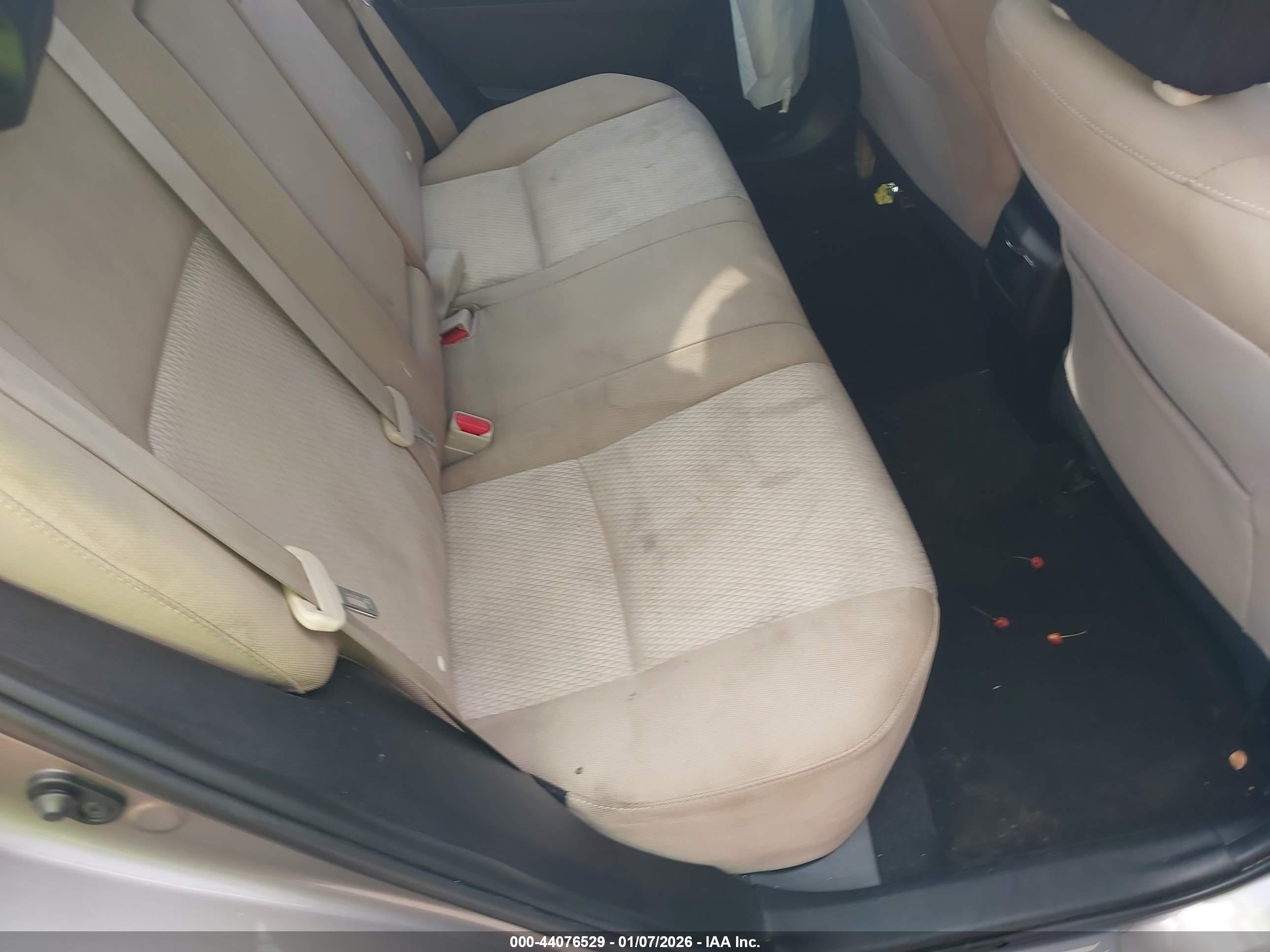 TOYOTA COROLLA image 8