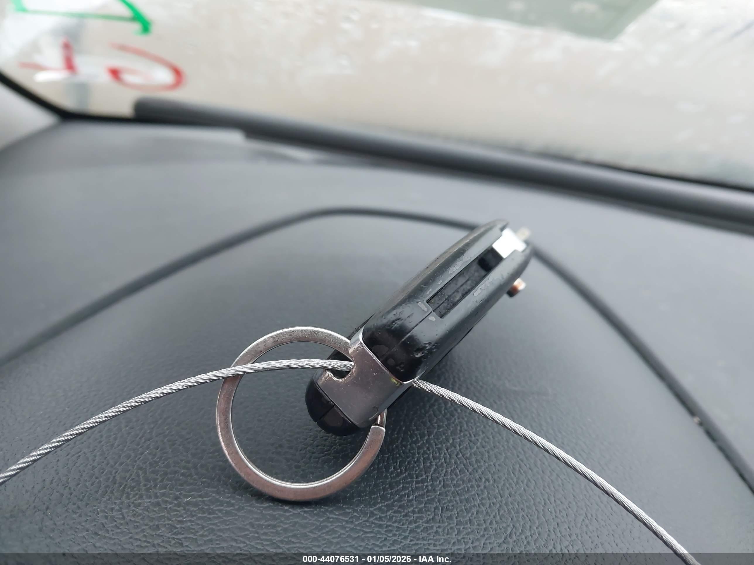 HYUNDAI ACCENT image 11