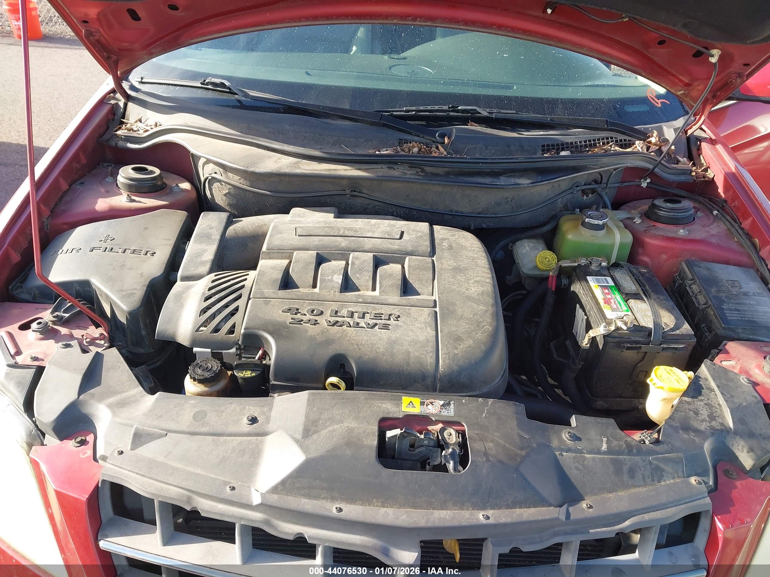 CHRYSLER PACIFICA image 10