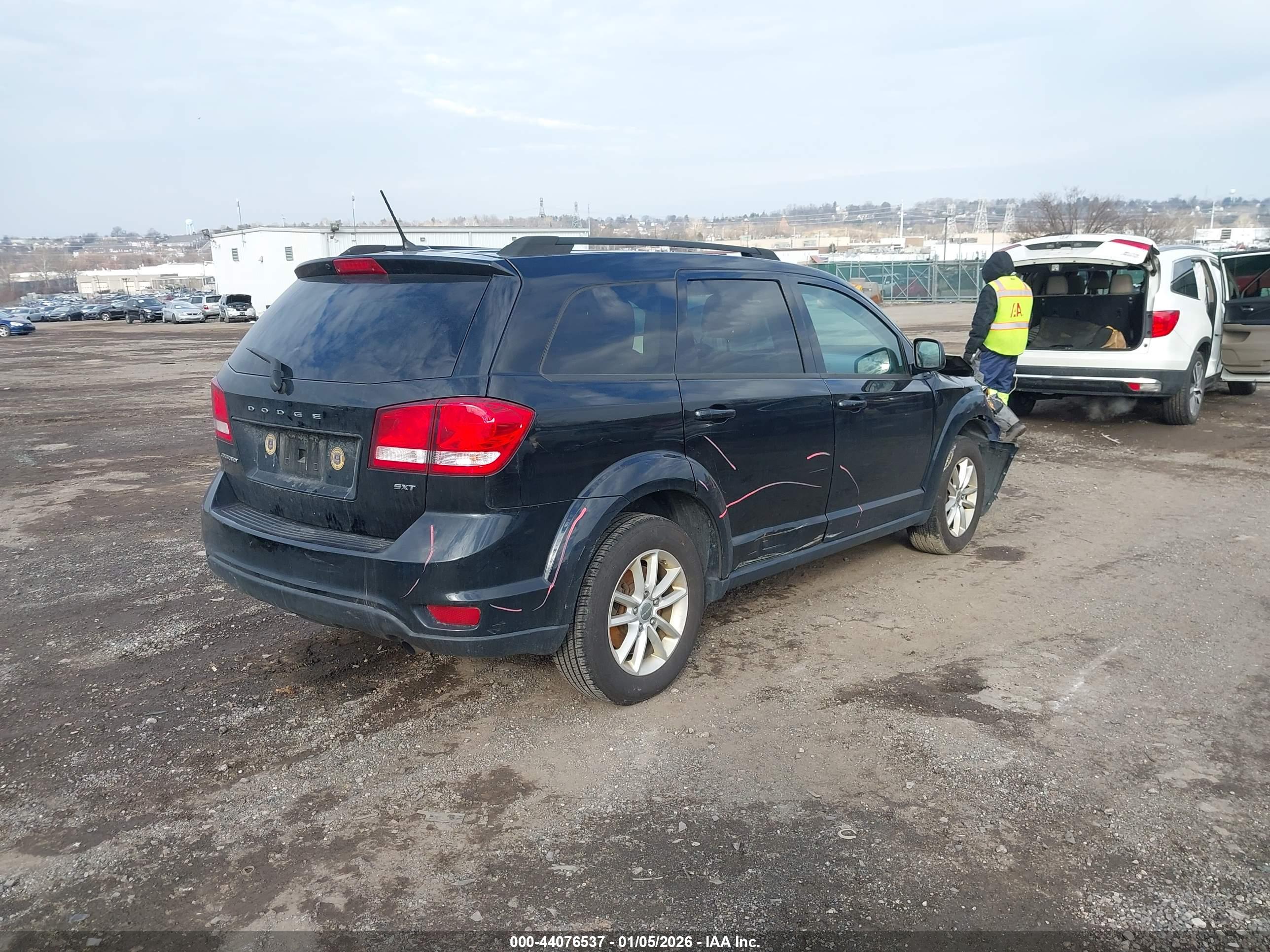 DODGE JOURNEY image 4