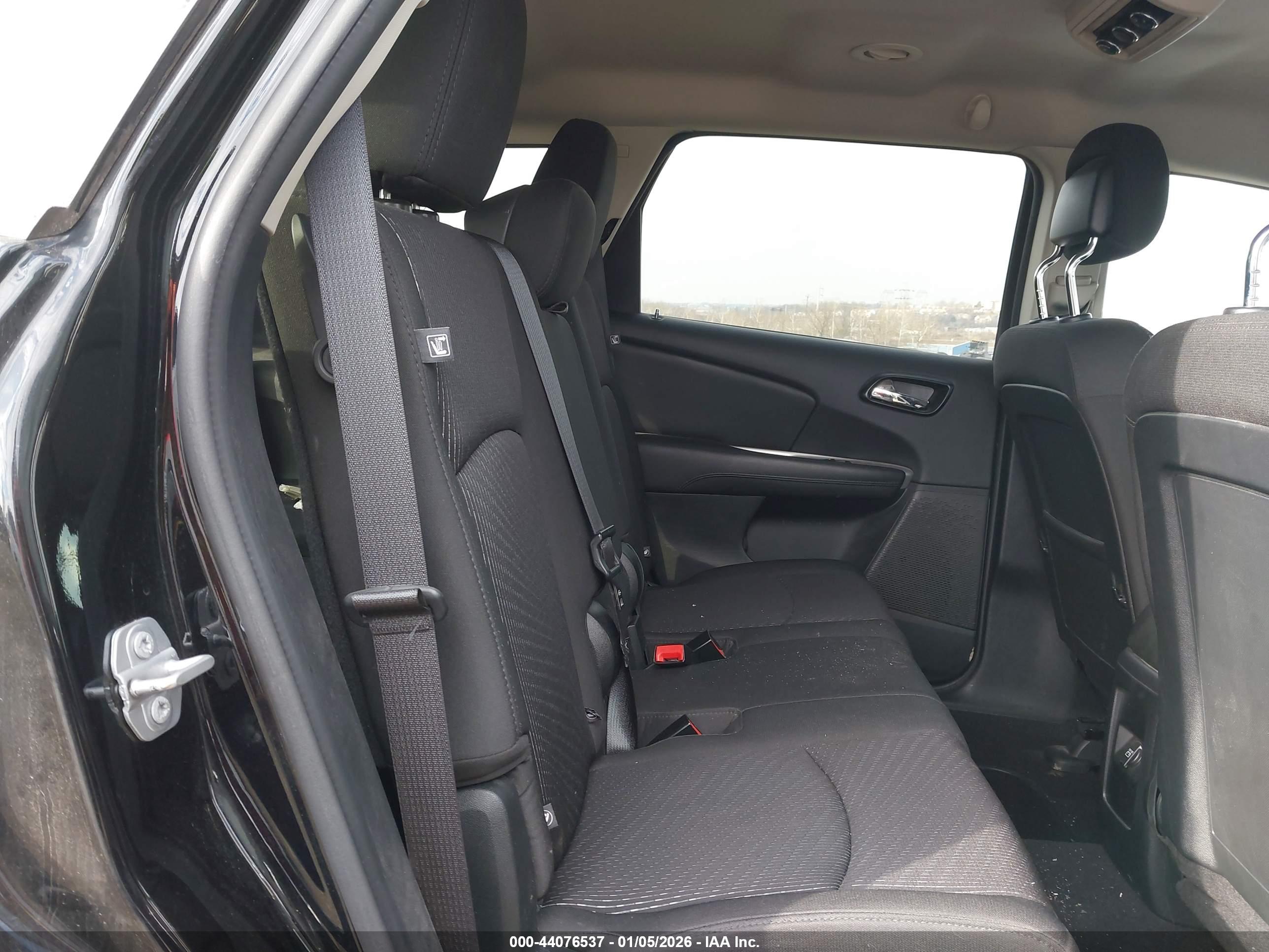 DODGE JOURNEY image 8