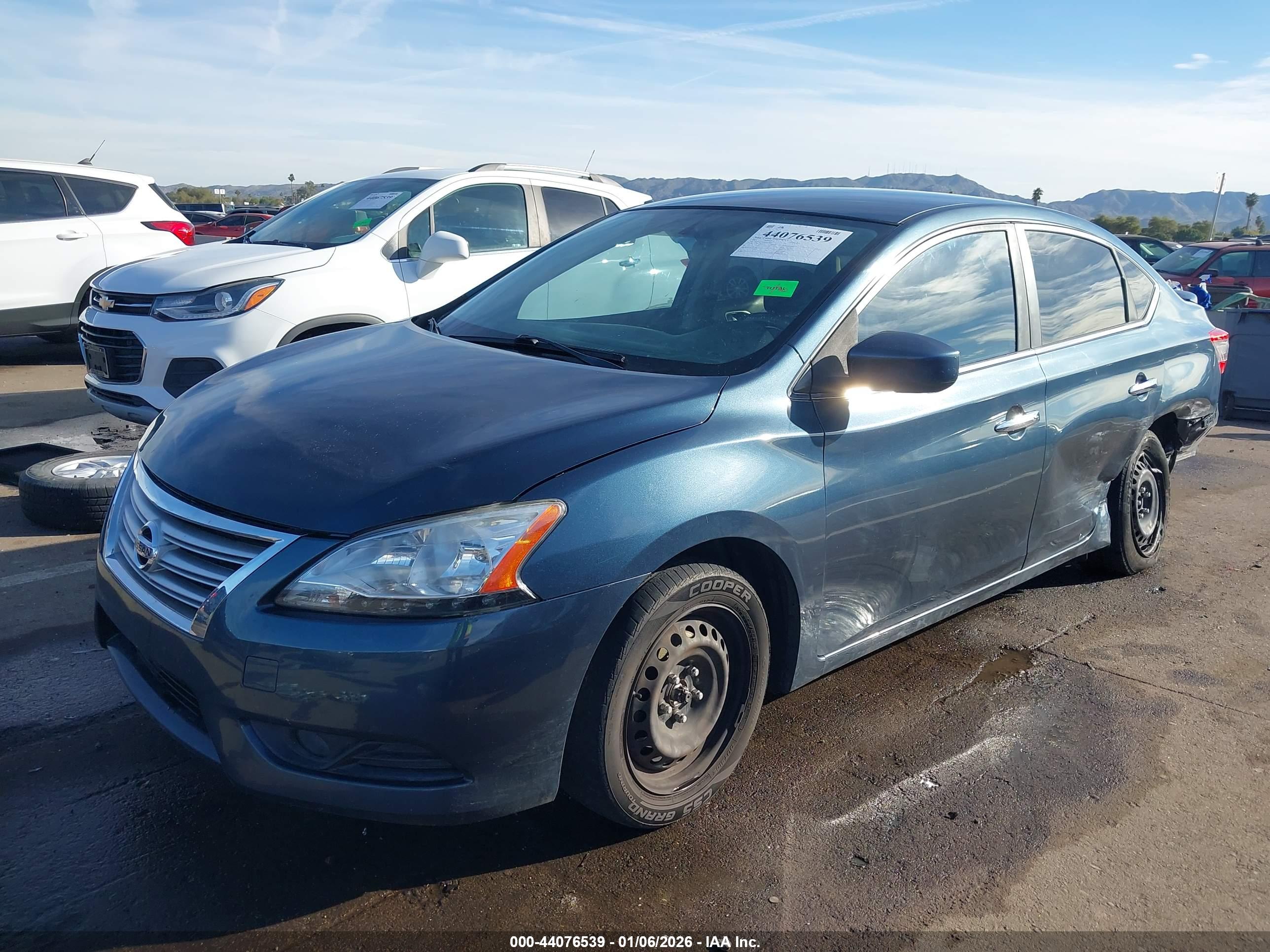 NISSAN SENTRA image 2