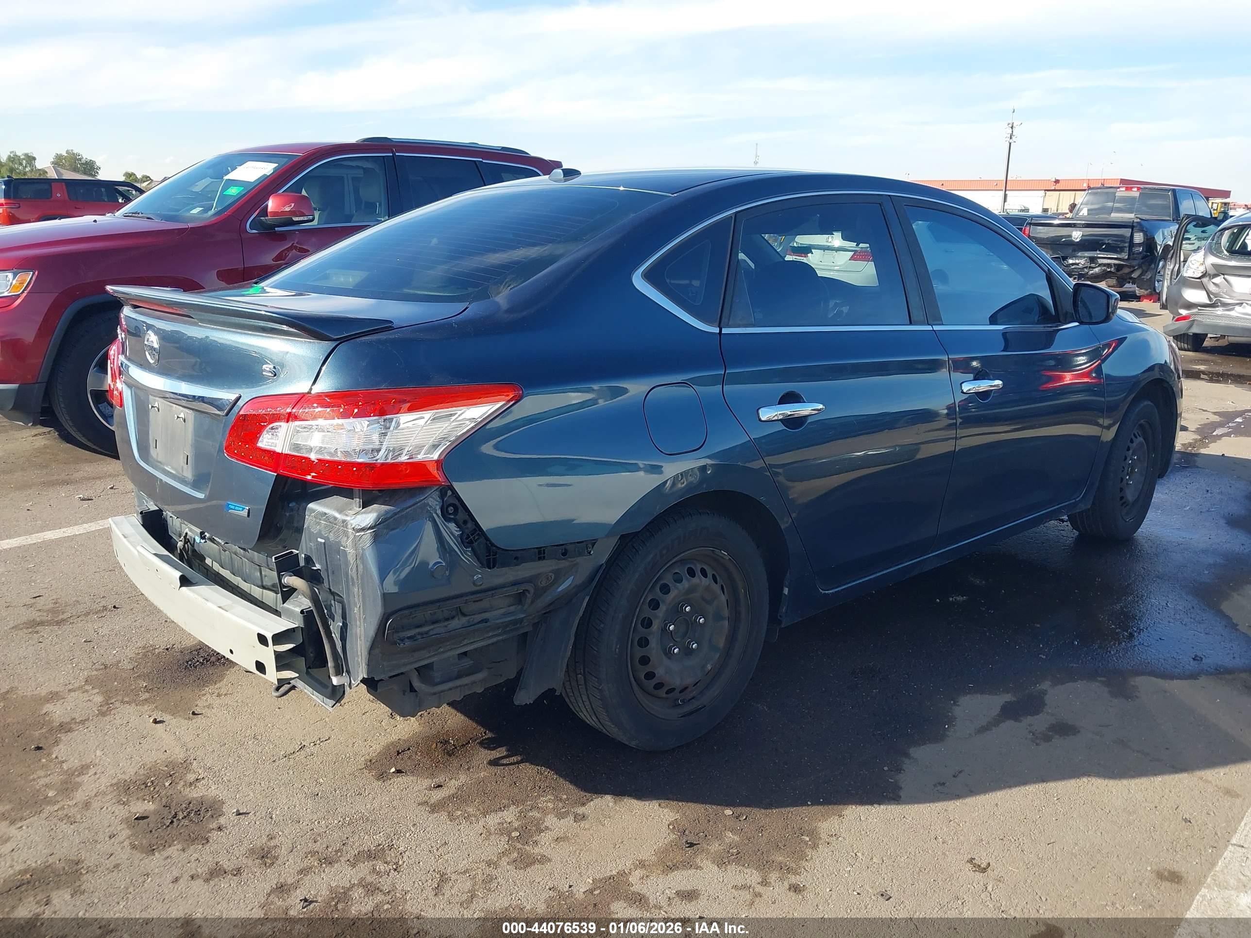 NISSAN SENTRA image 4