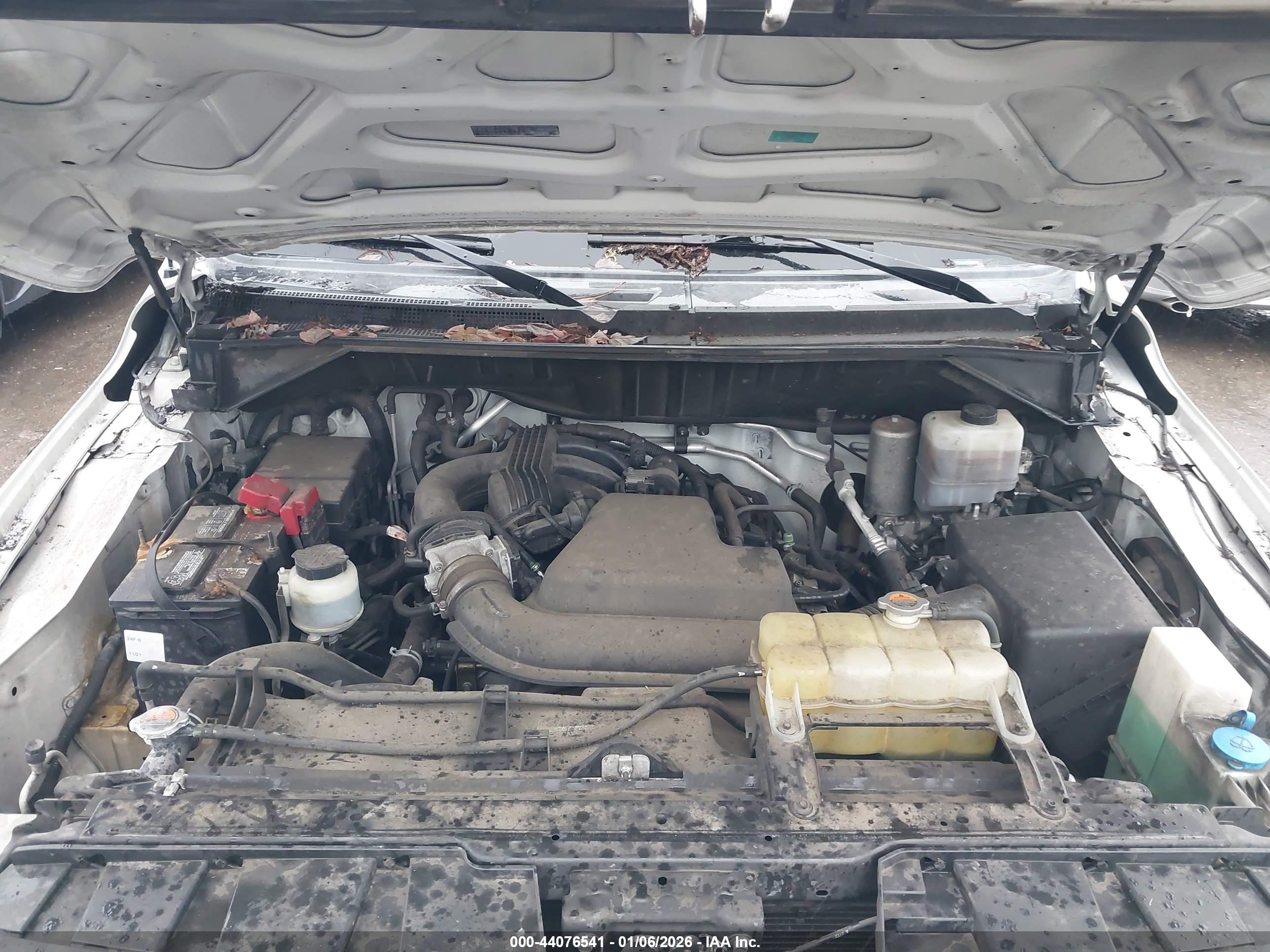 NISSAN NV image 10