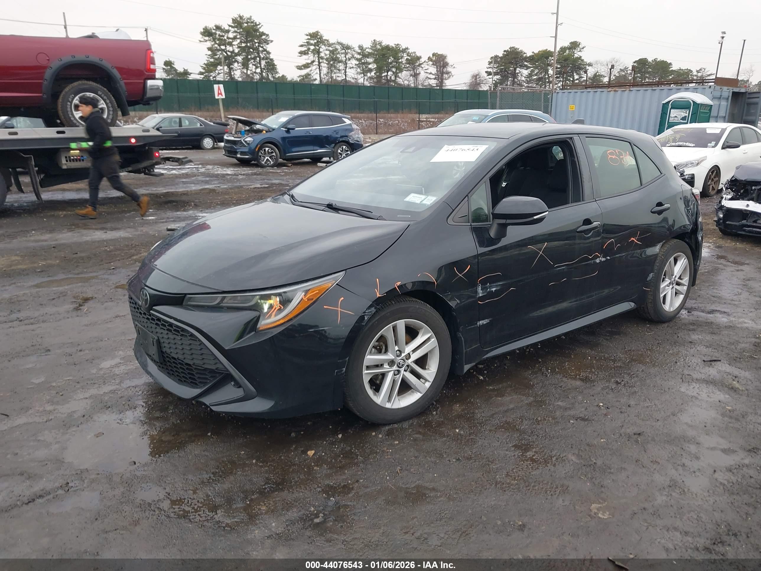 TOYOTA COROLLA image 2