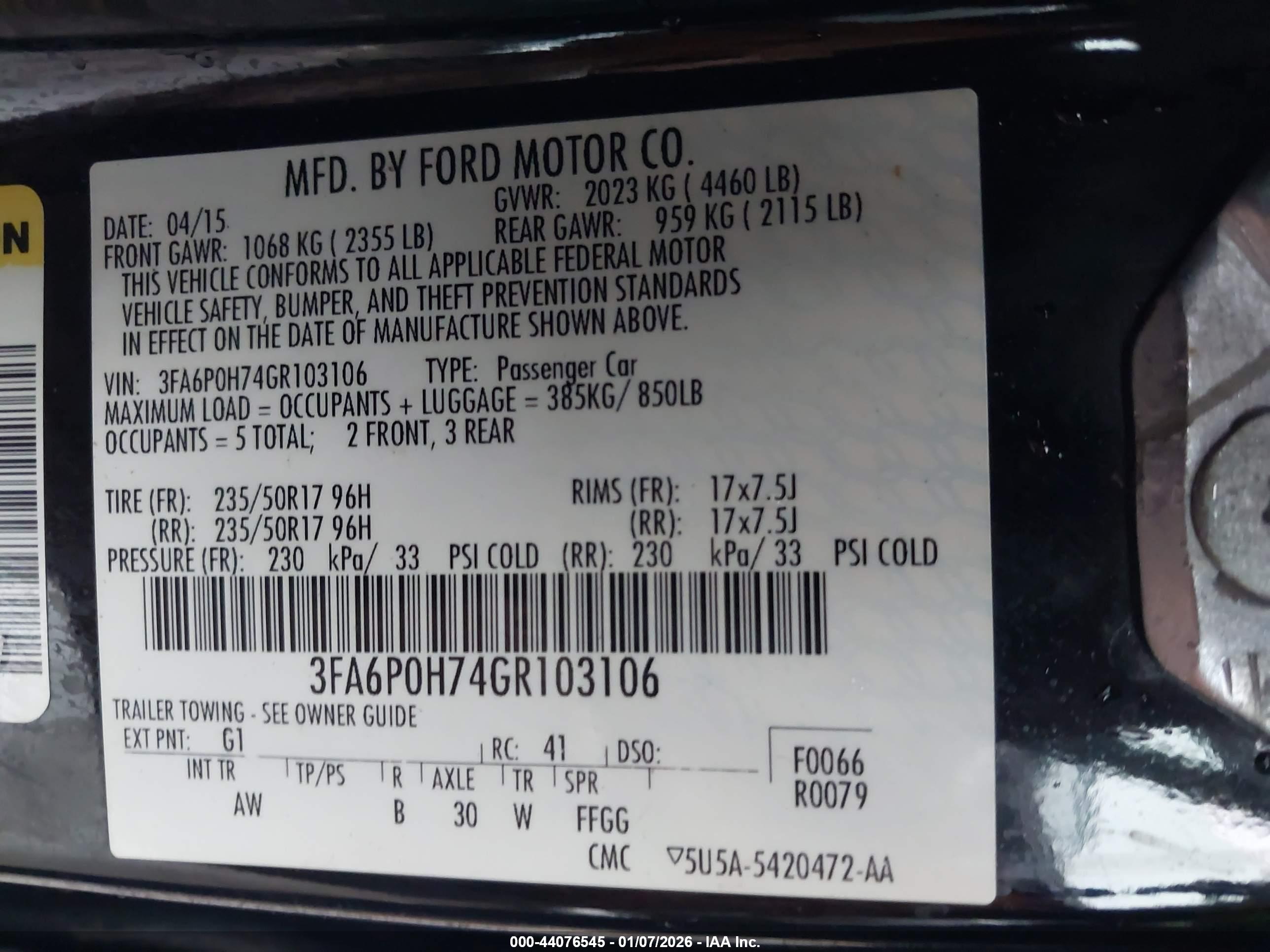 FORD FUSION image 9