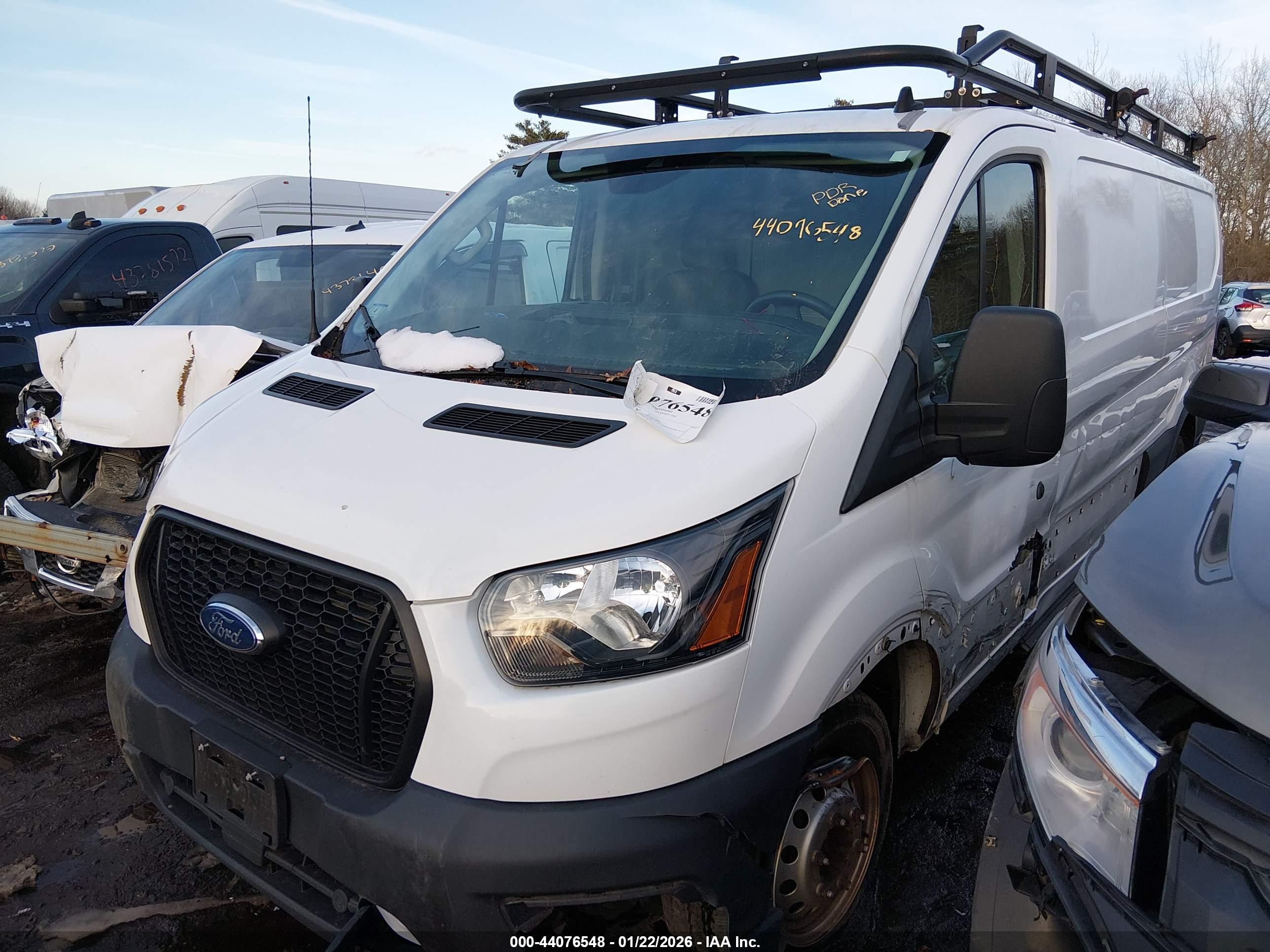 FORD TRANSIT-250 image 2