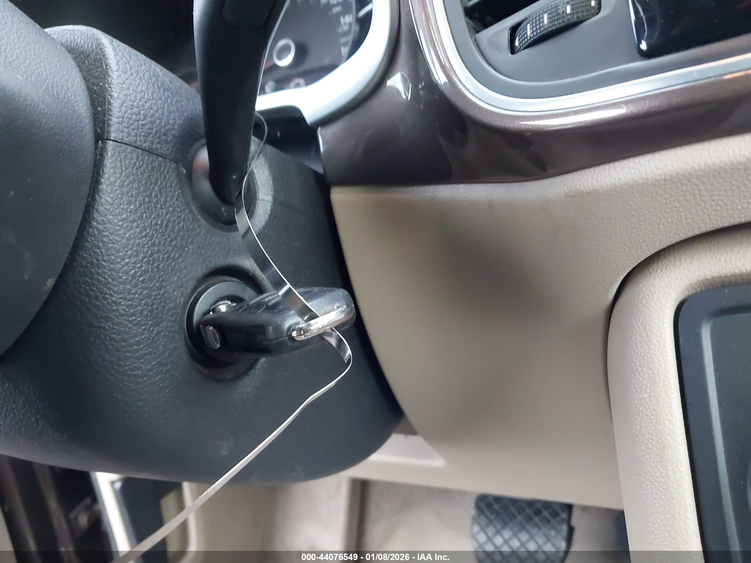 VOLKSWAGEN BEETLE image 11