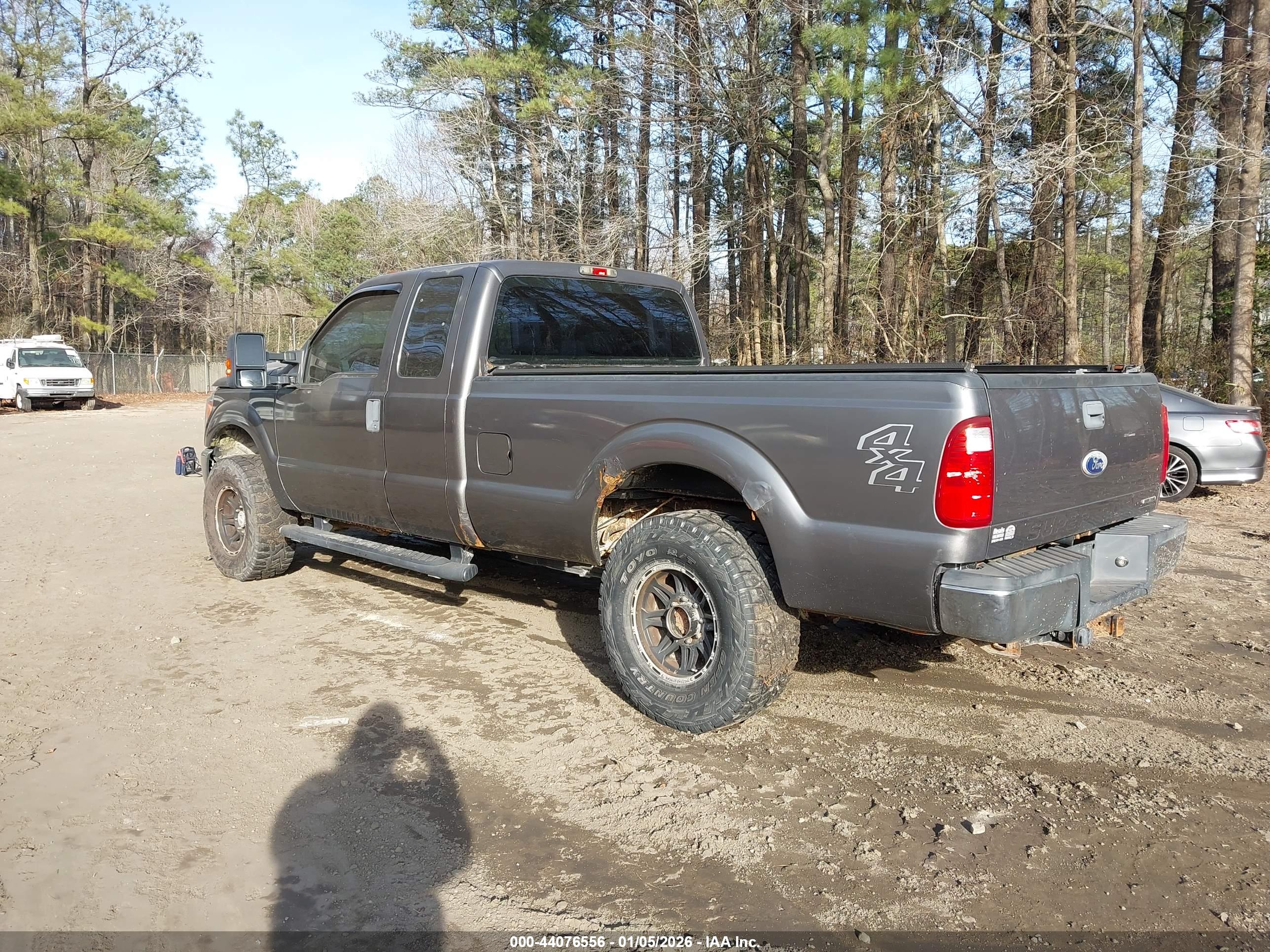 FORD F-250 image 3
