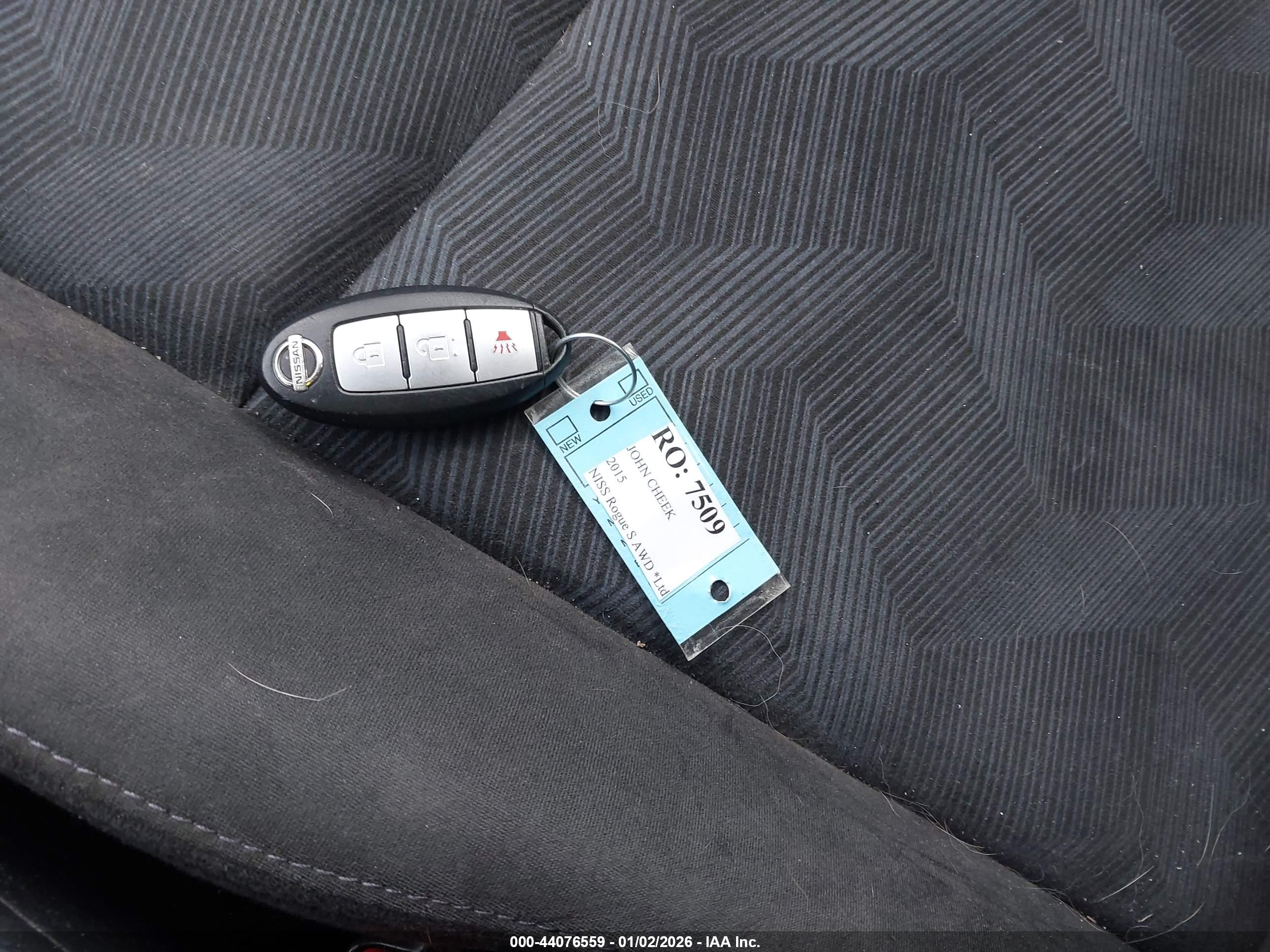 NISSAN ROGUE image 11