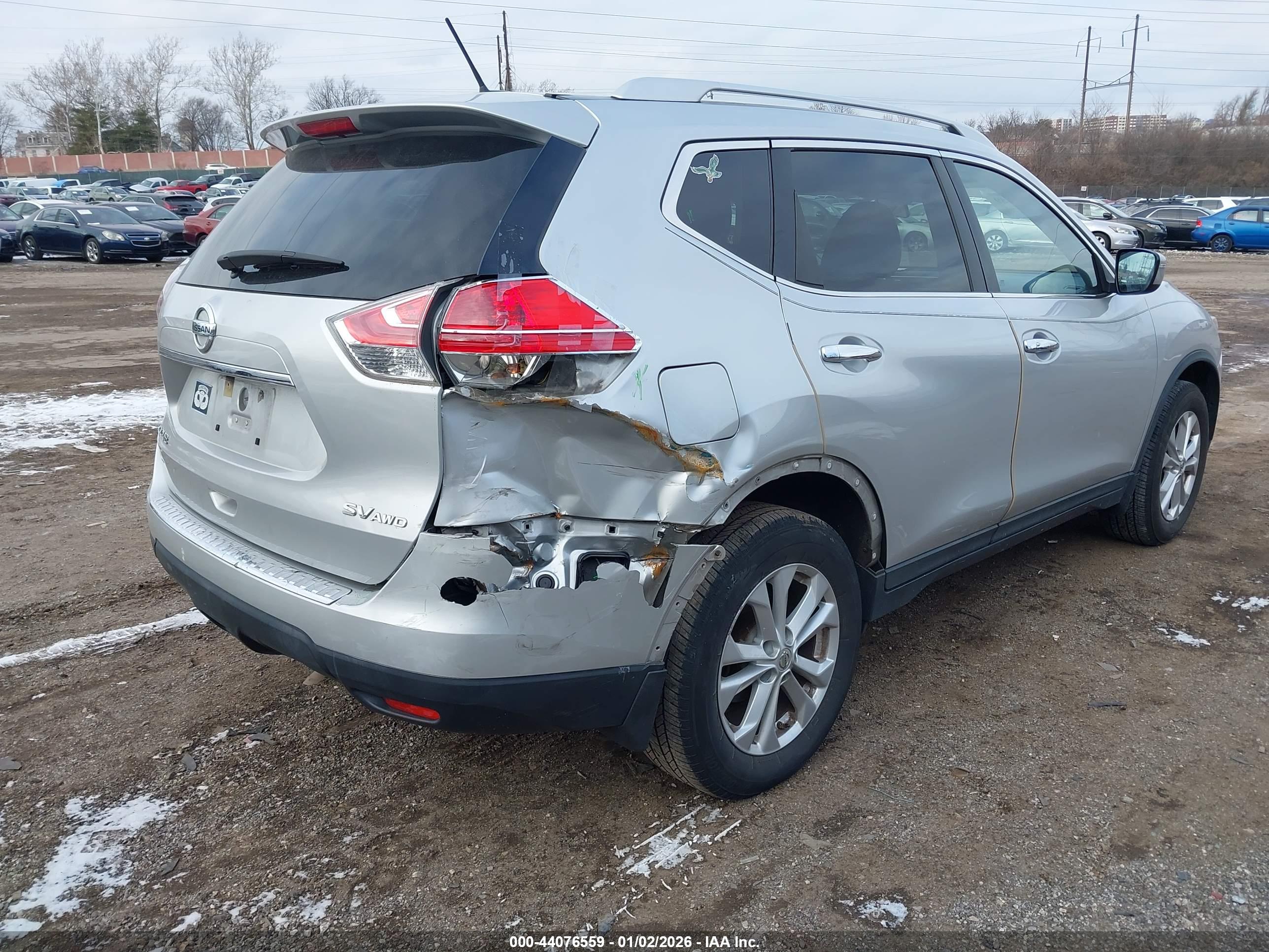 NISSAN ROGUE image 6