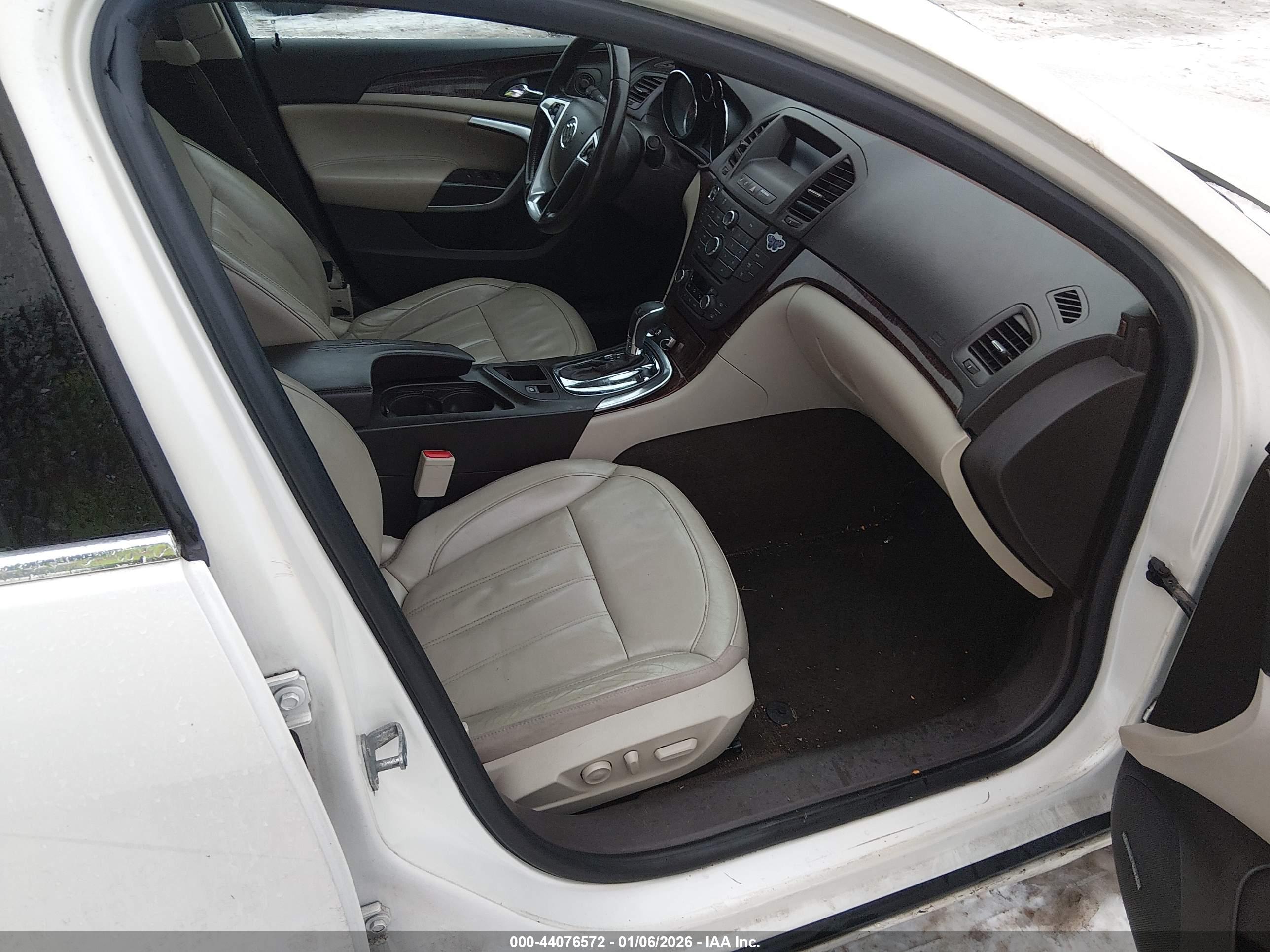 BUICK REGAL image 5