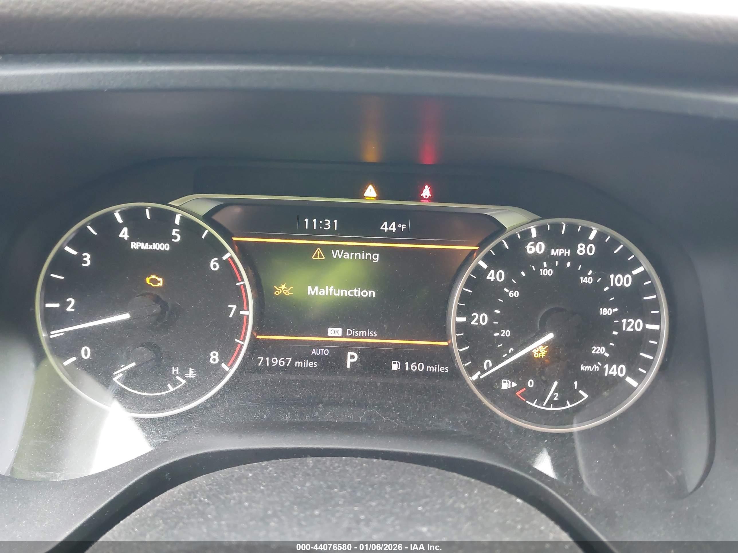 NISSAN ROGUE image 7