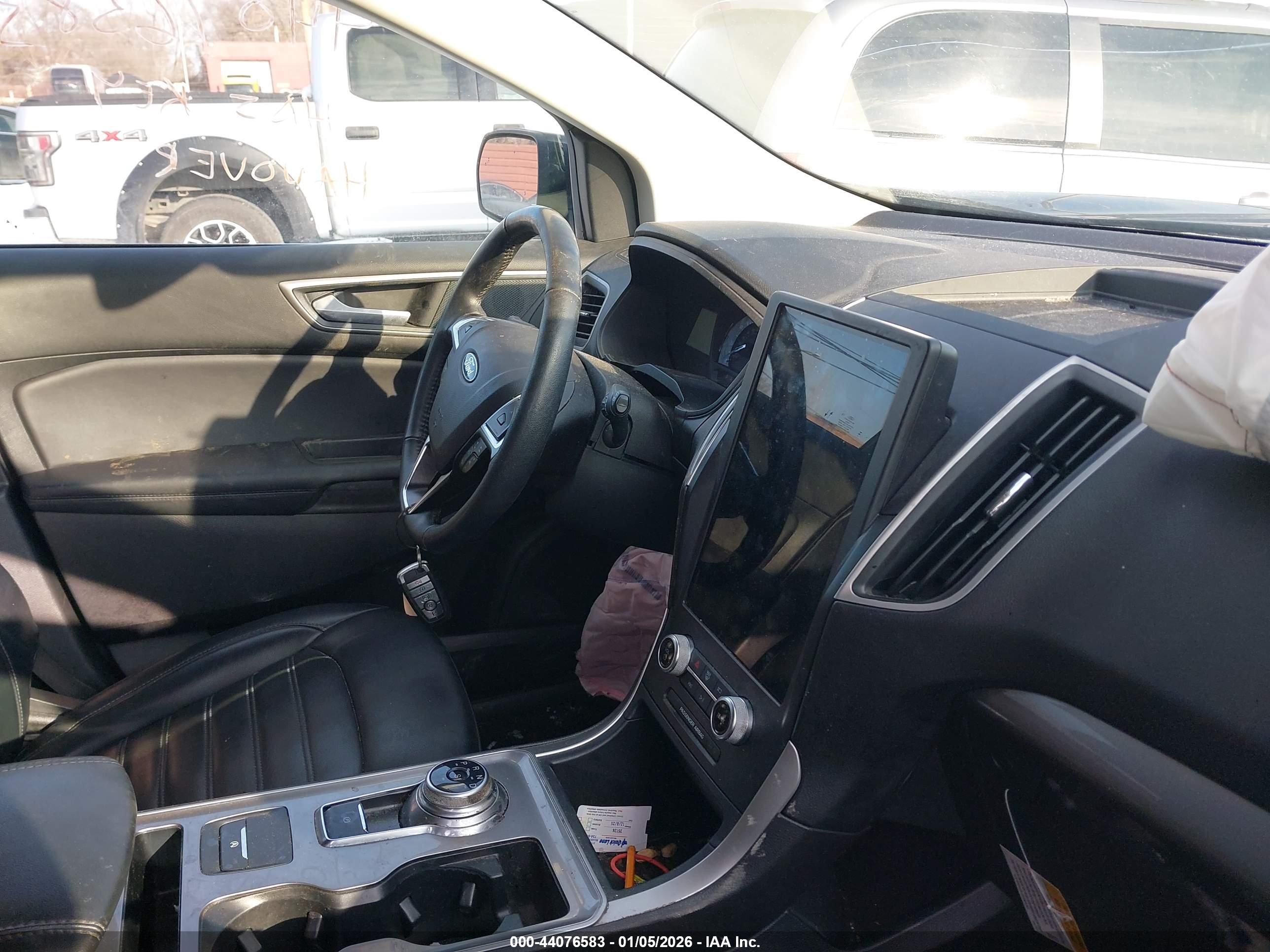 FORD EDGE image 5
