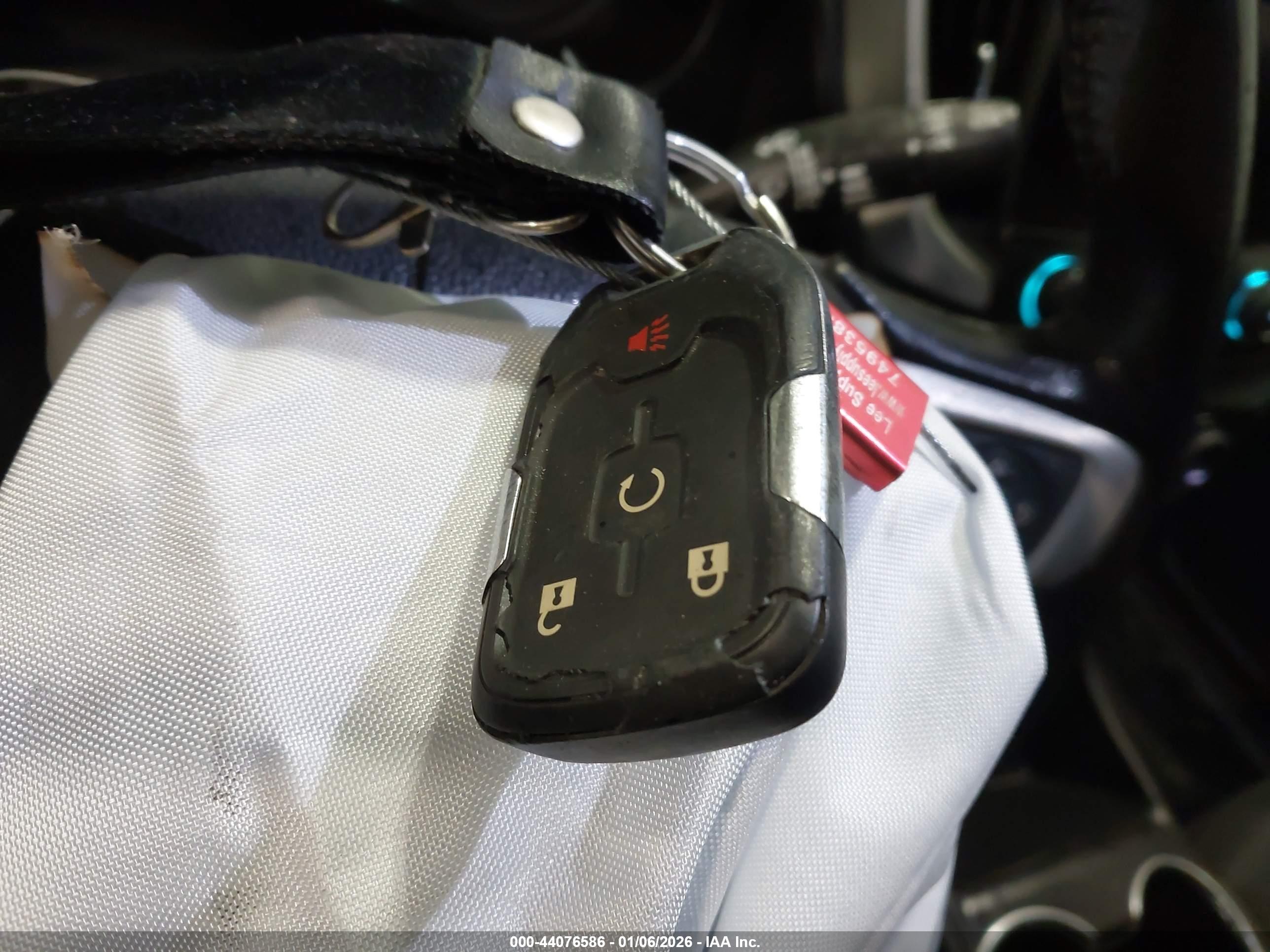 GMC TERRAIN image 11