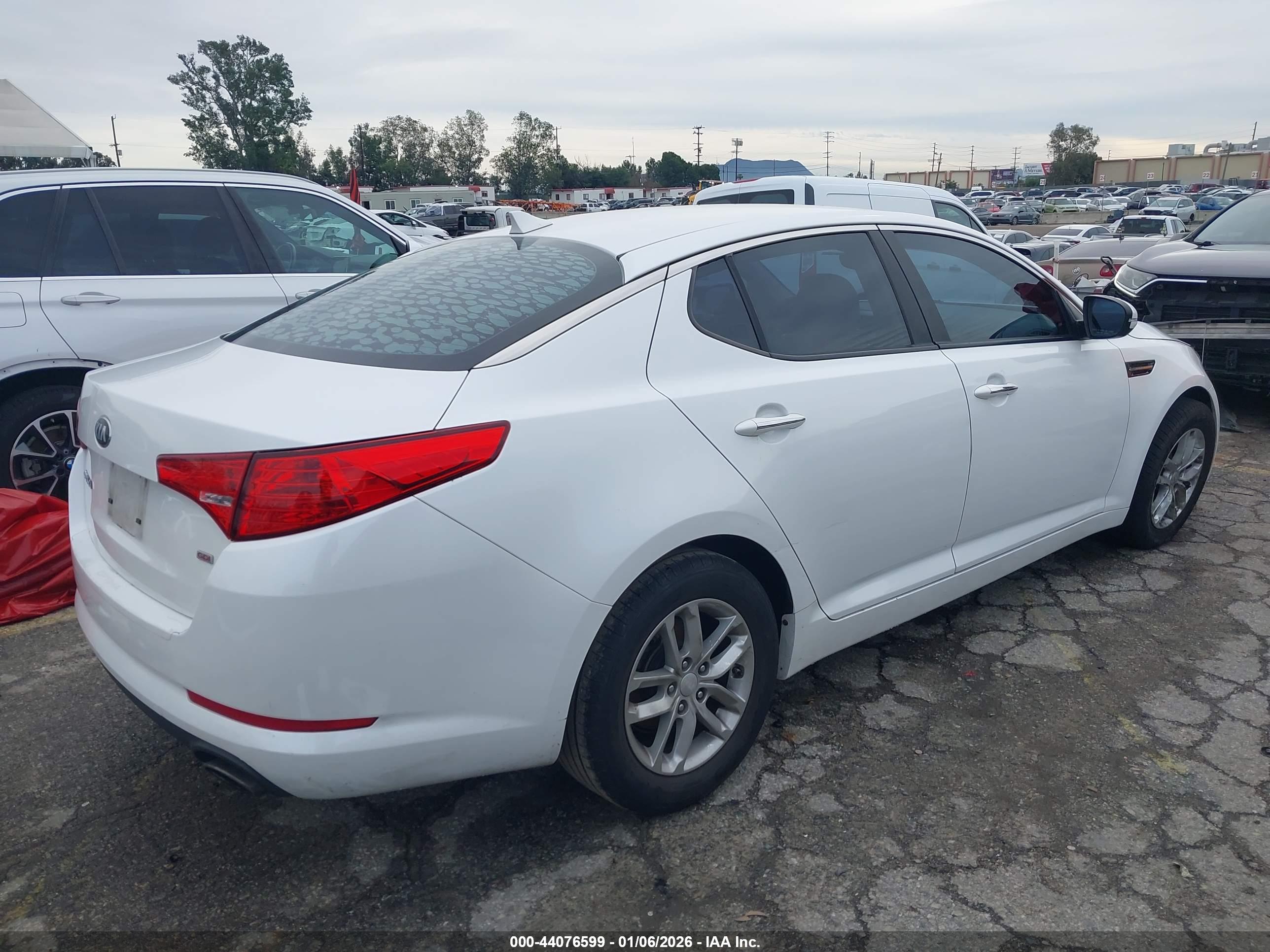 KIA OPTIMA image 4