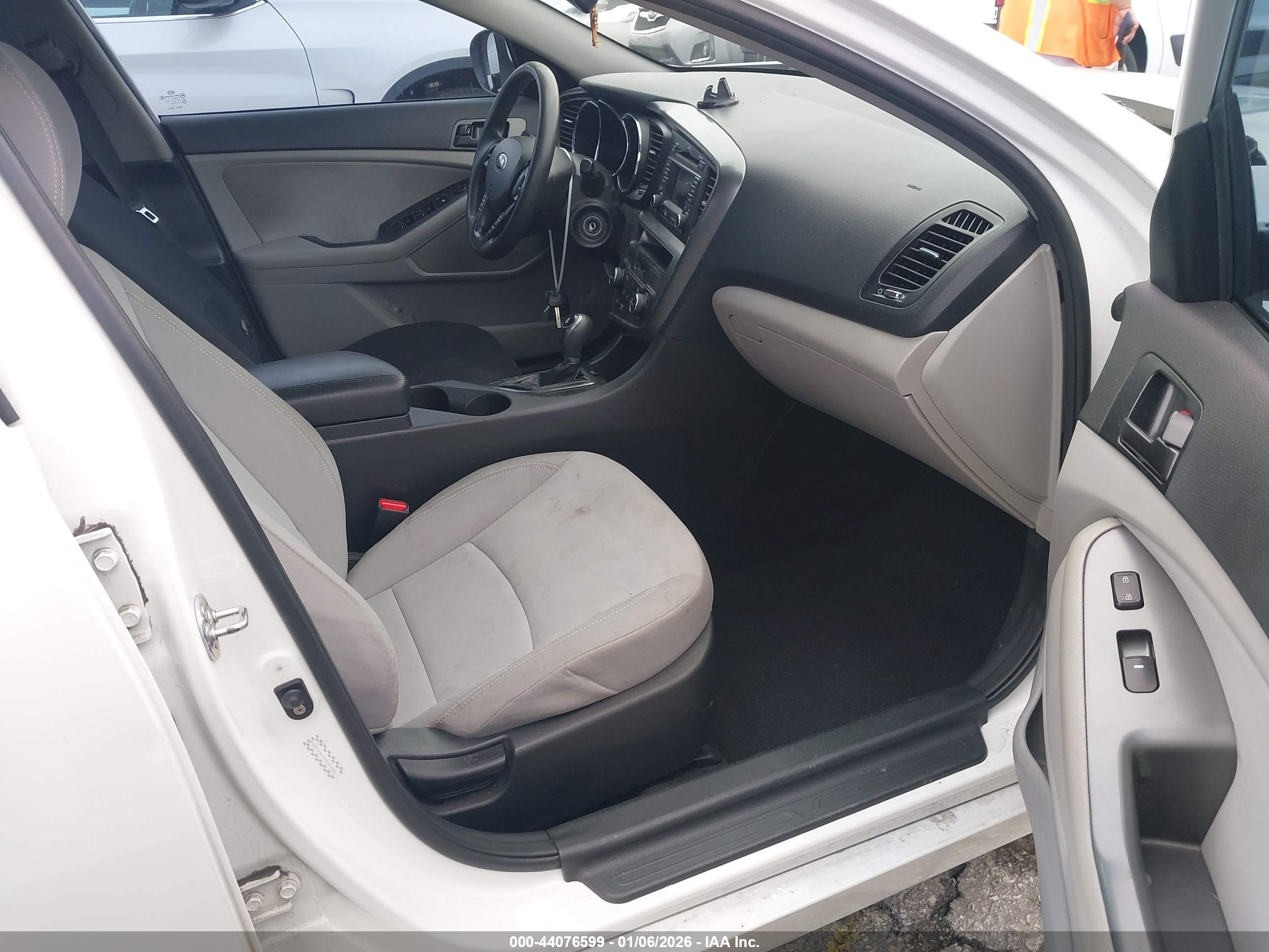 KIA OPTIMA image 5