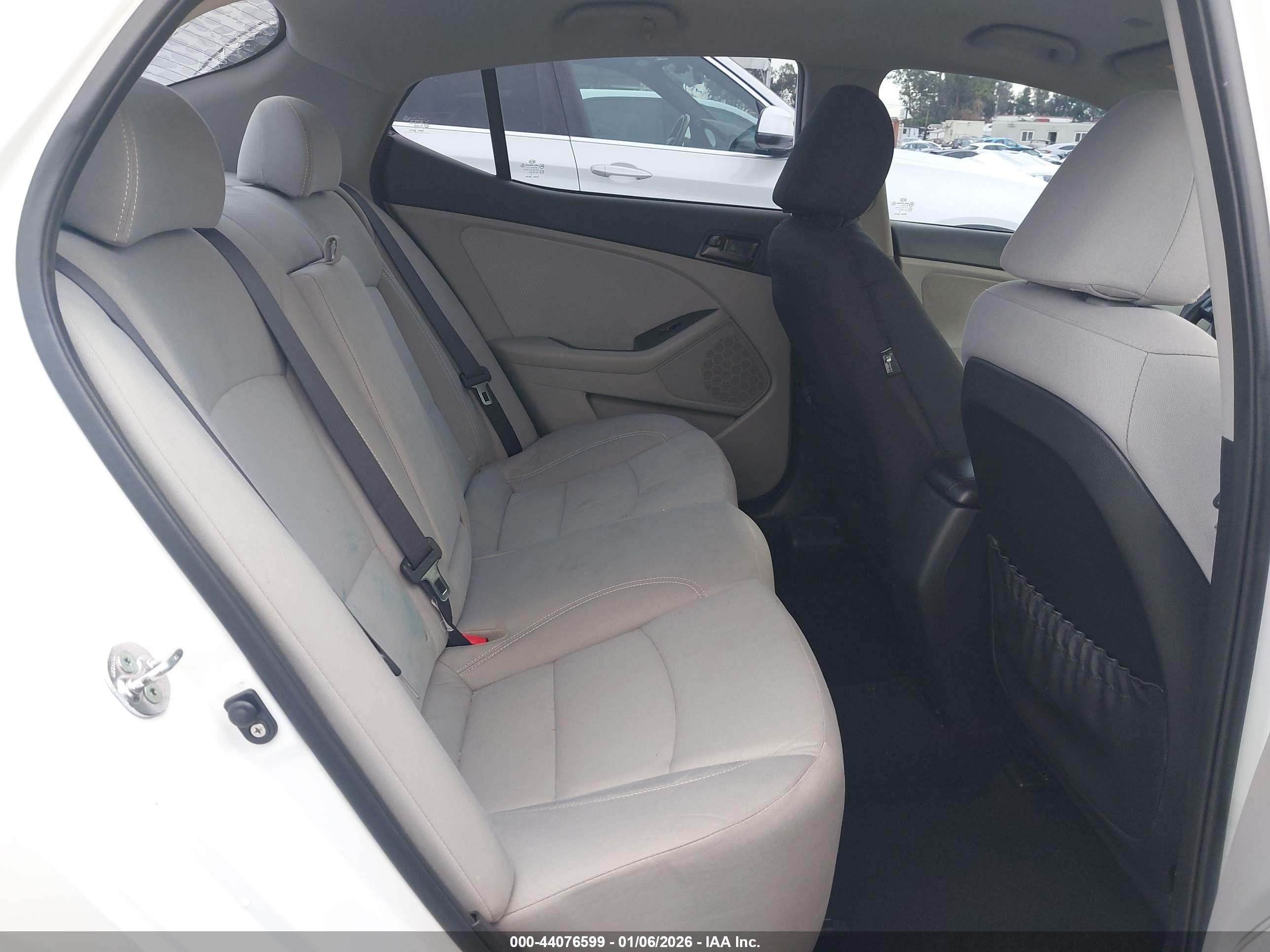 KIA OPTIMA image 8