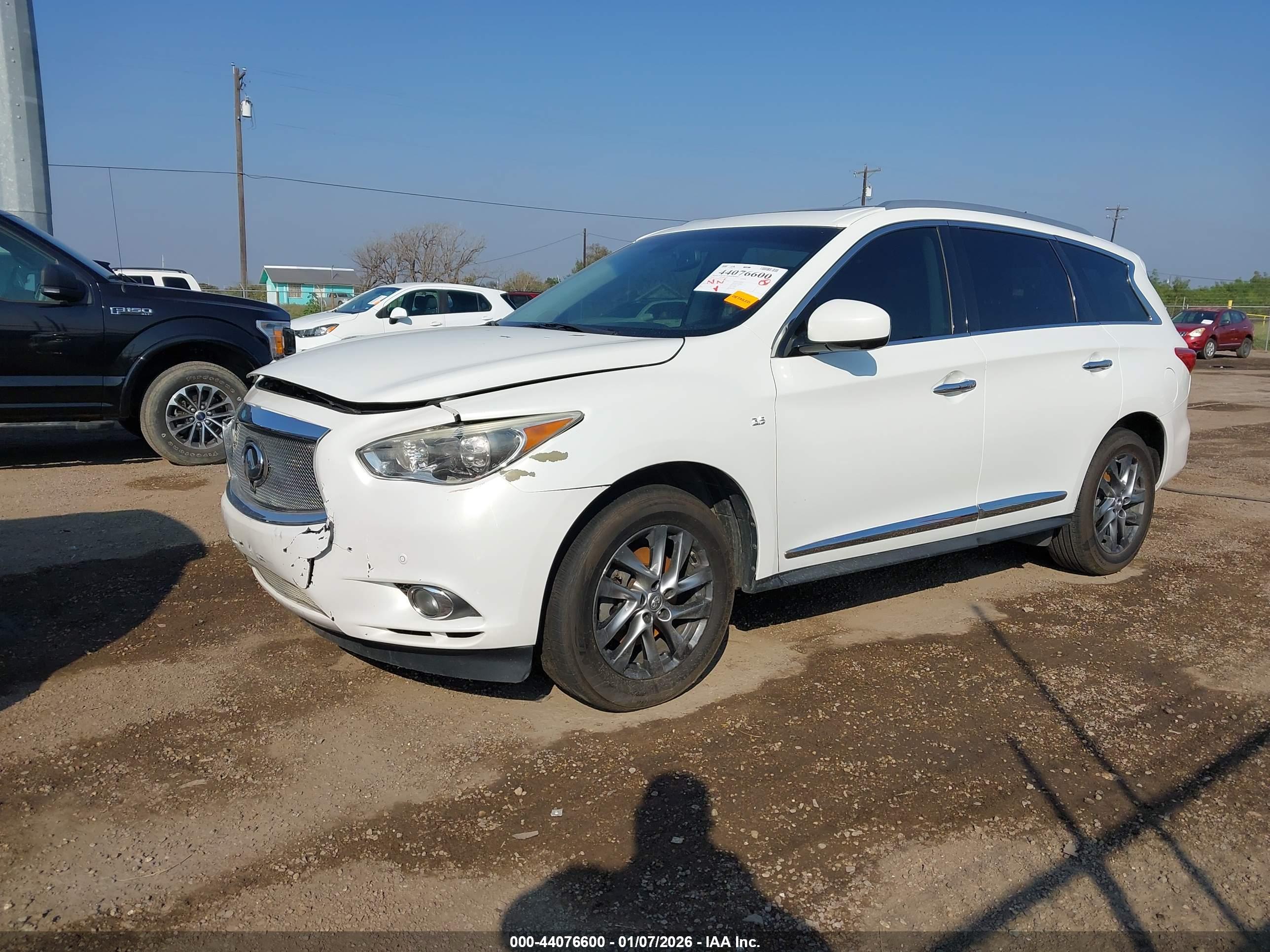 INFINITI QX60 image 2