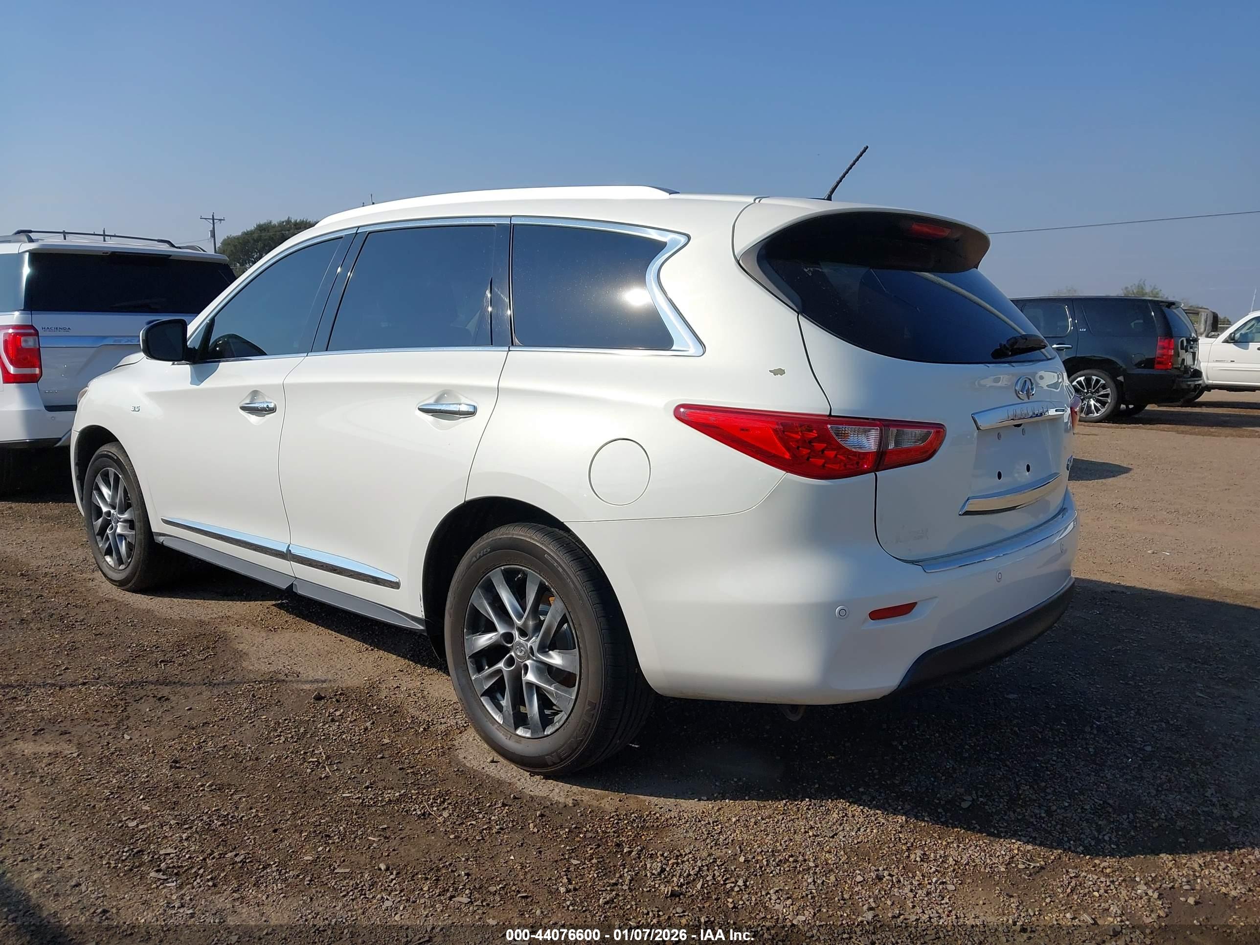 INFINITI QX60 image 3