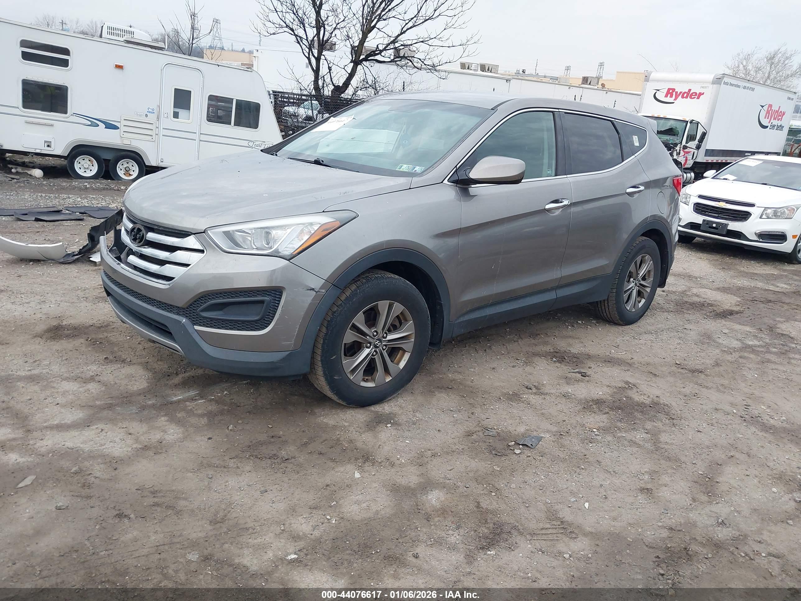 HYUNDAI SANTA image 2