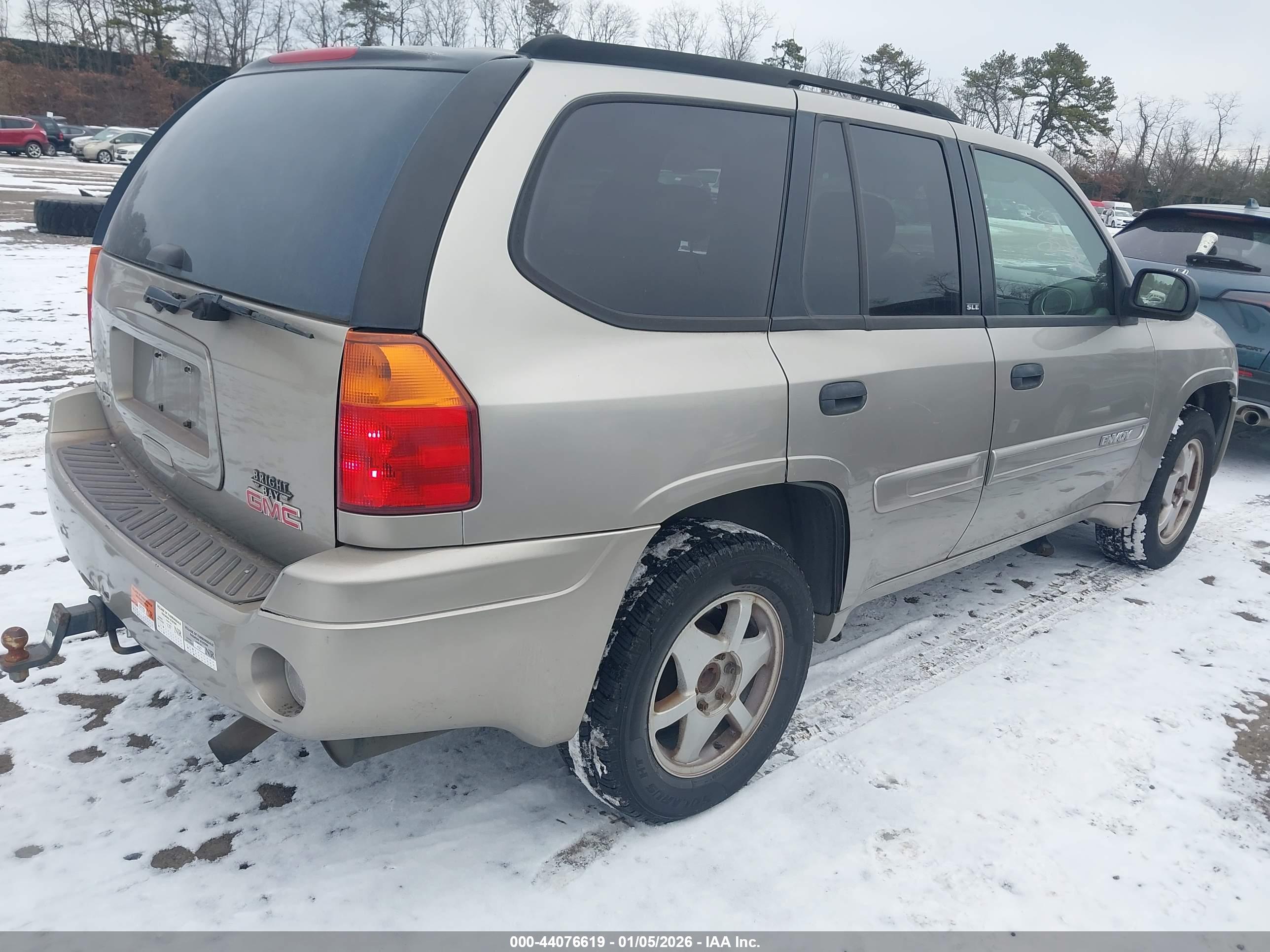 GMC ENVOY image 4