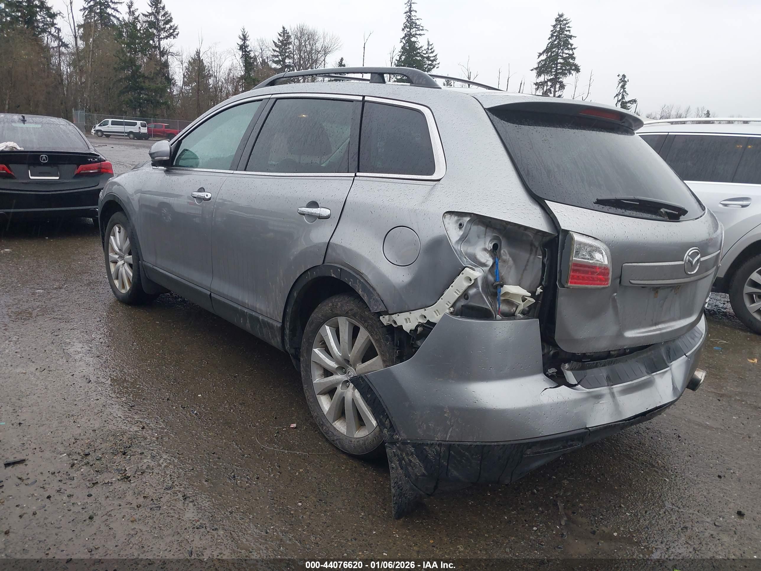 MAZDA CX-9 image 3