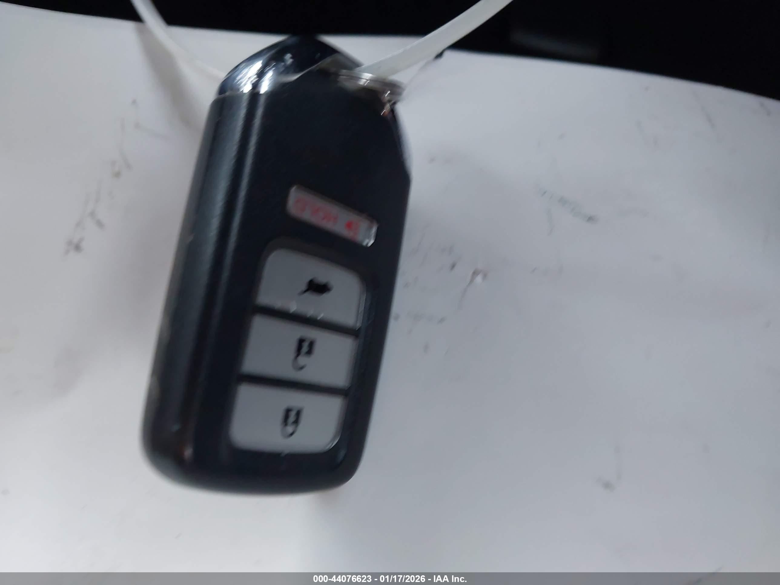 HONDA CR-V image 11