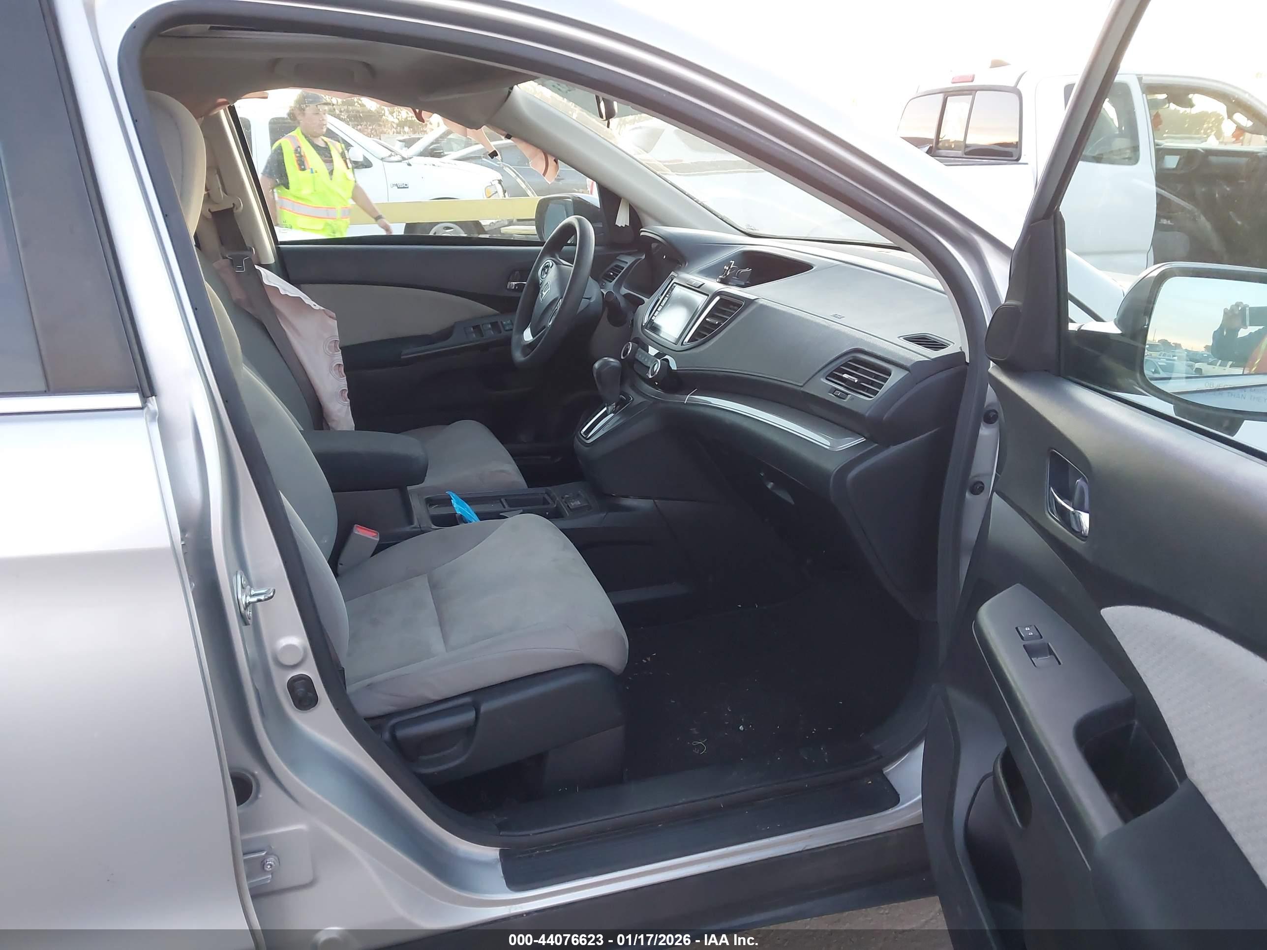 HONDA CR-V image 5