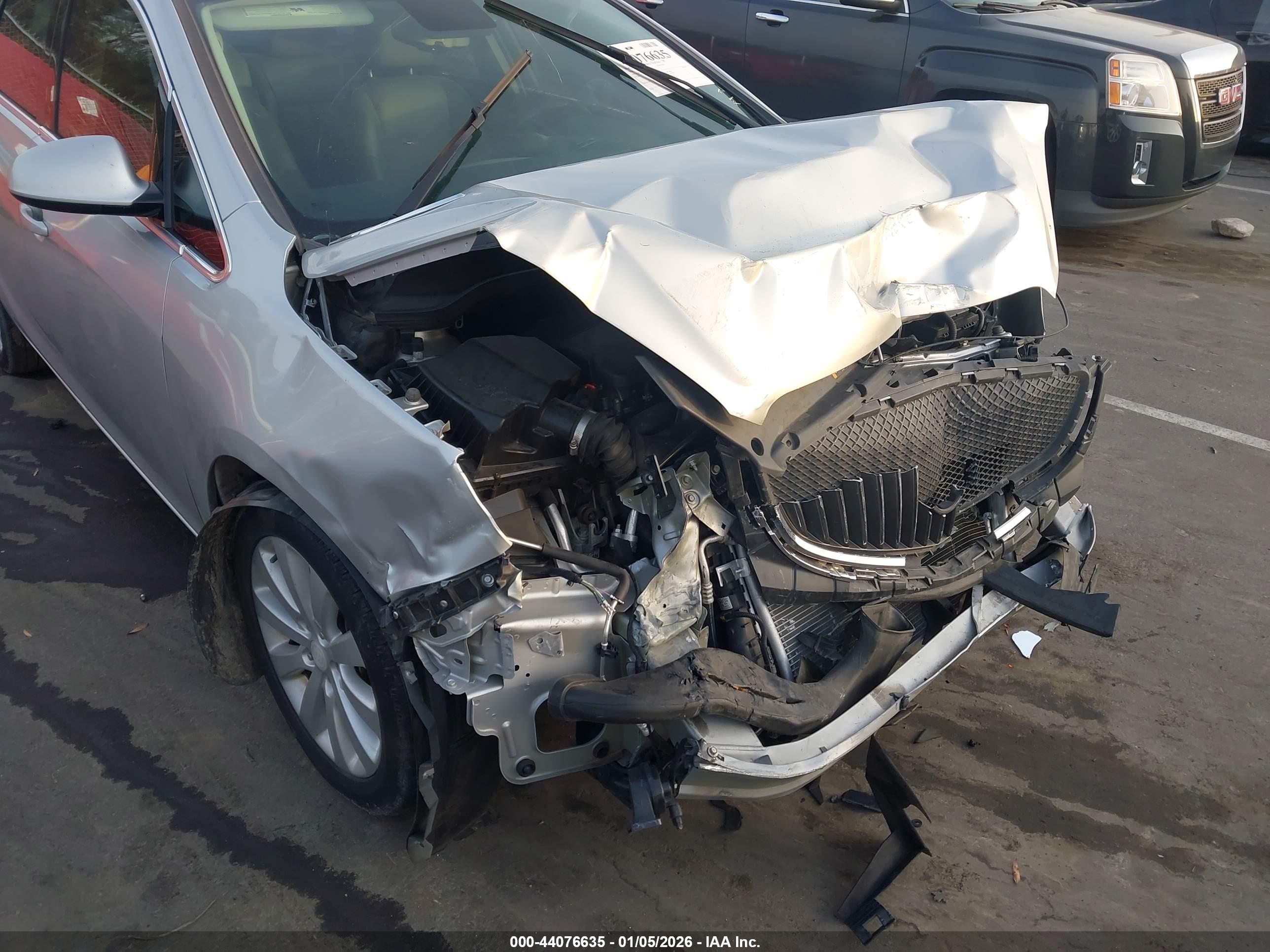 BUICK VERANO image 6