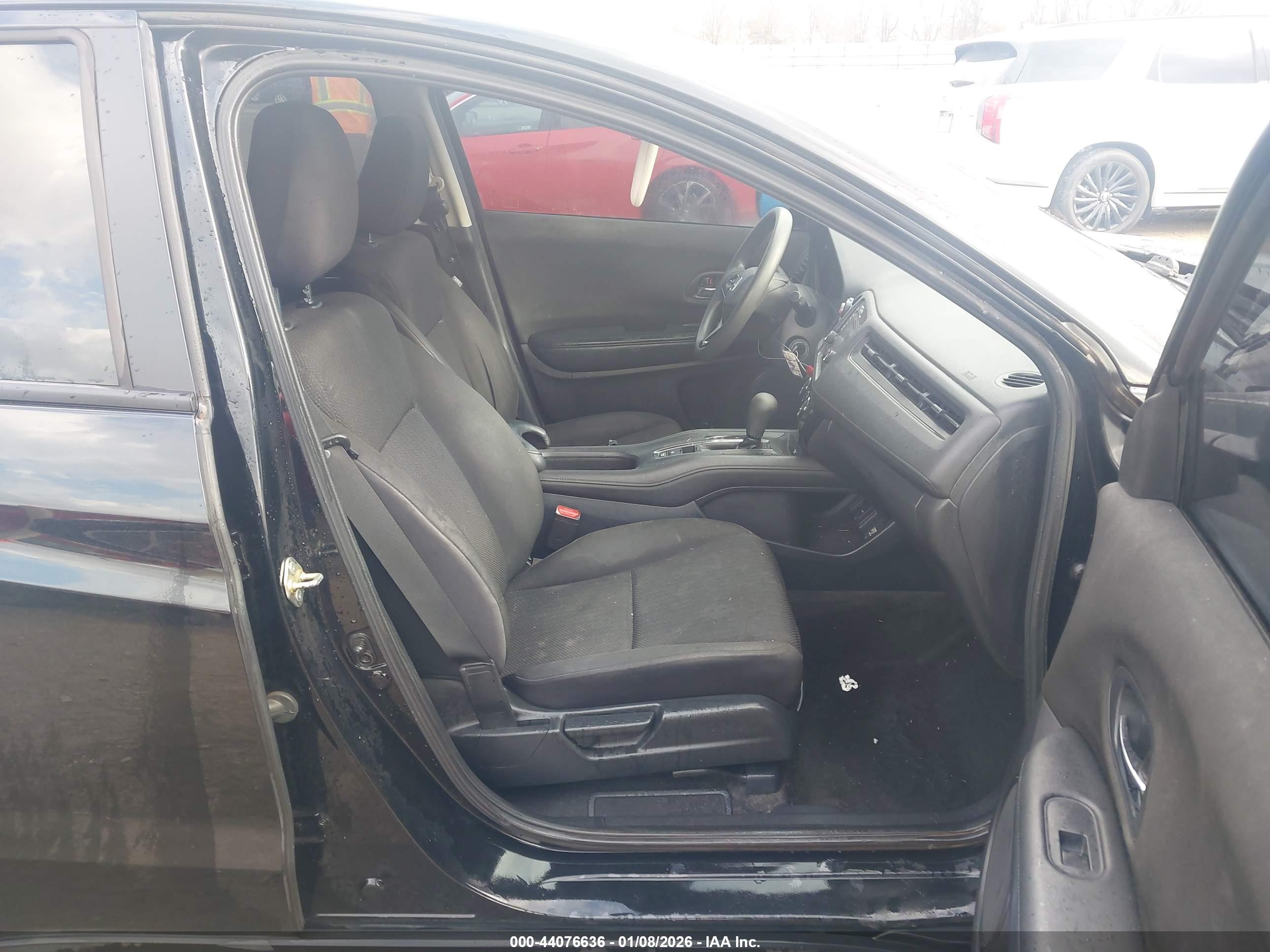 HONDA HR-V image 5