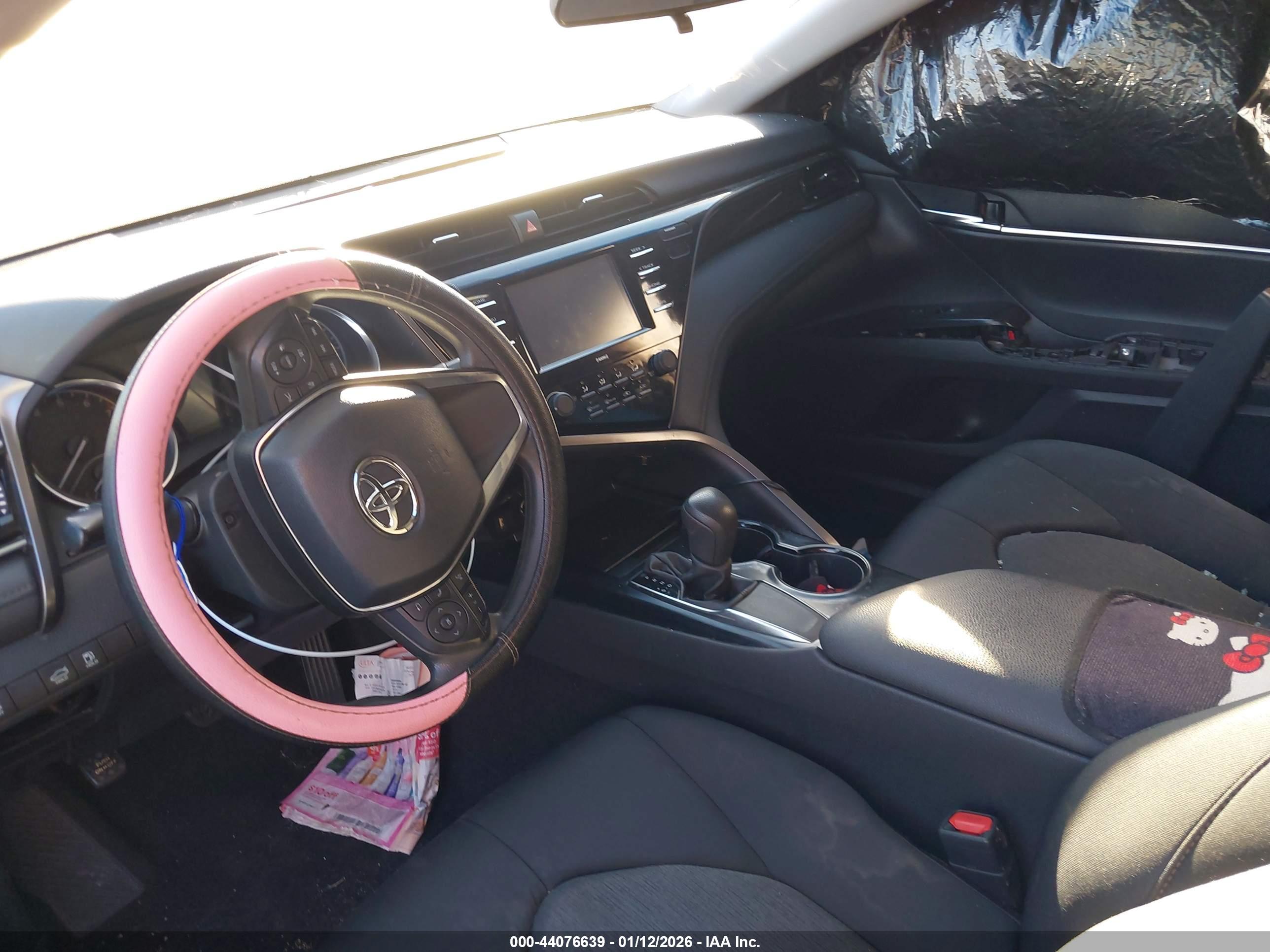 TOYOTA CAMRY image 5