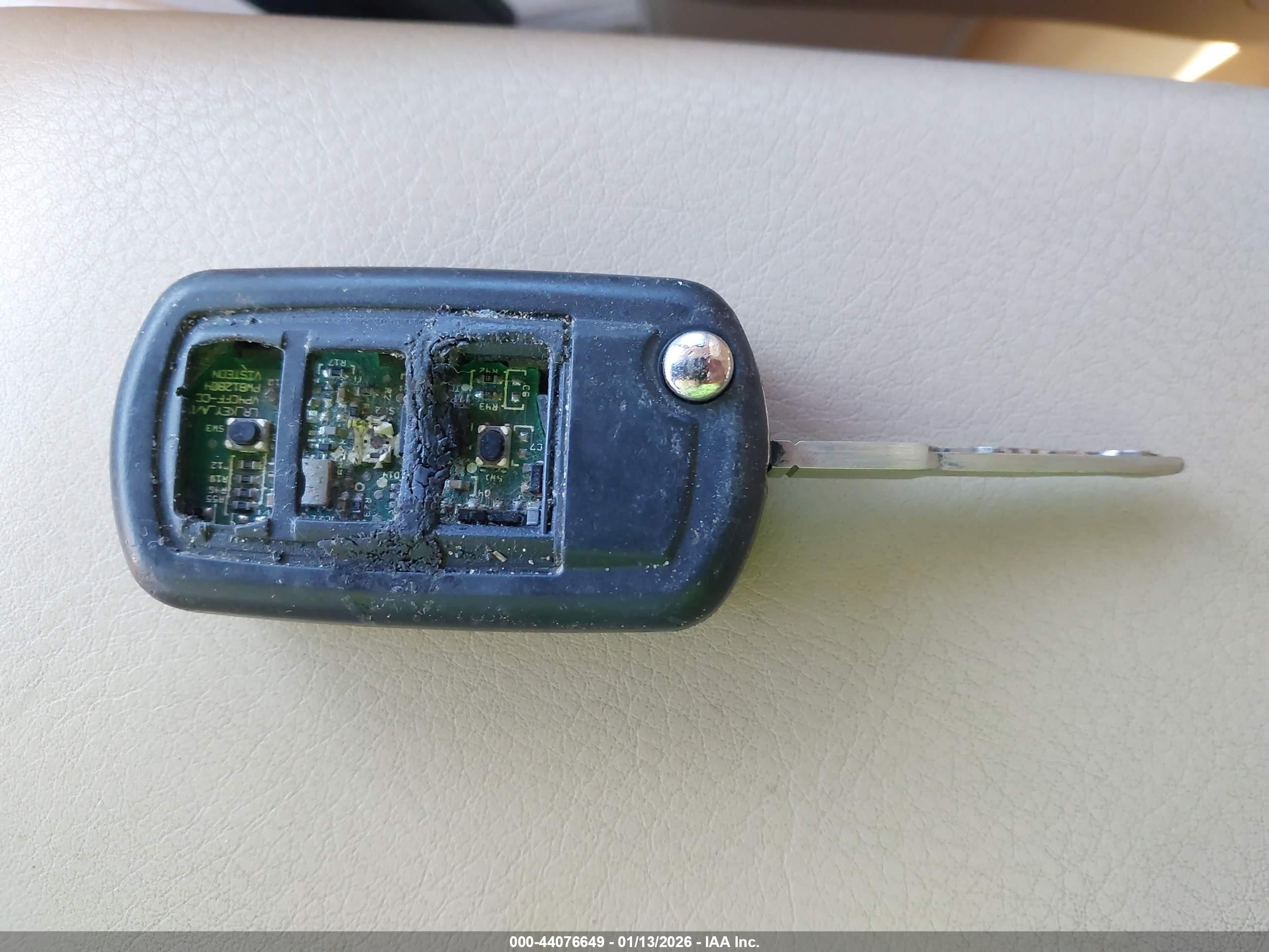 LAND ROVER image 11