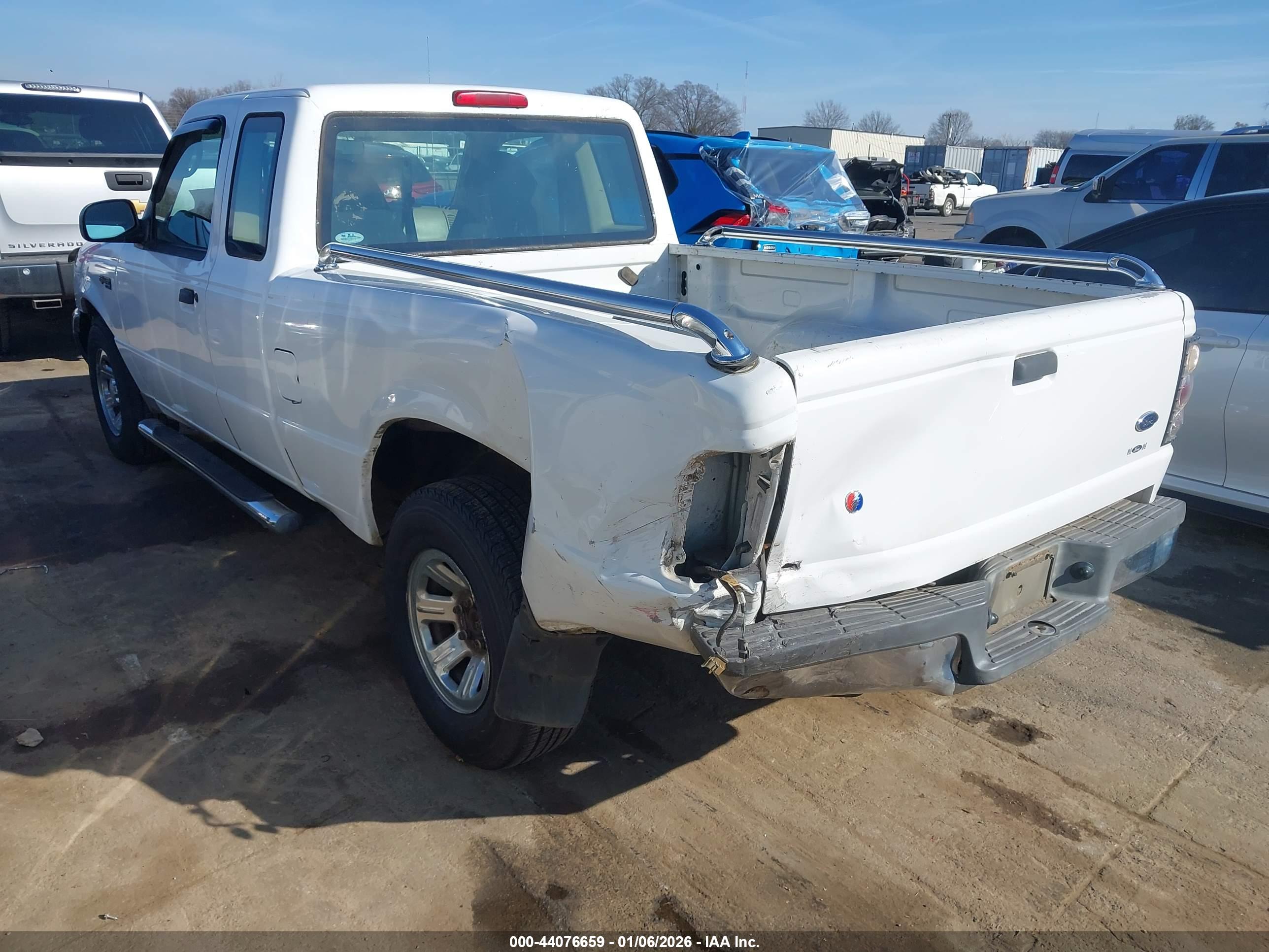 FORD RANGER image 3
