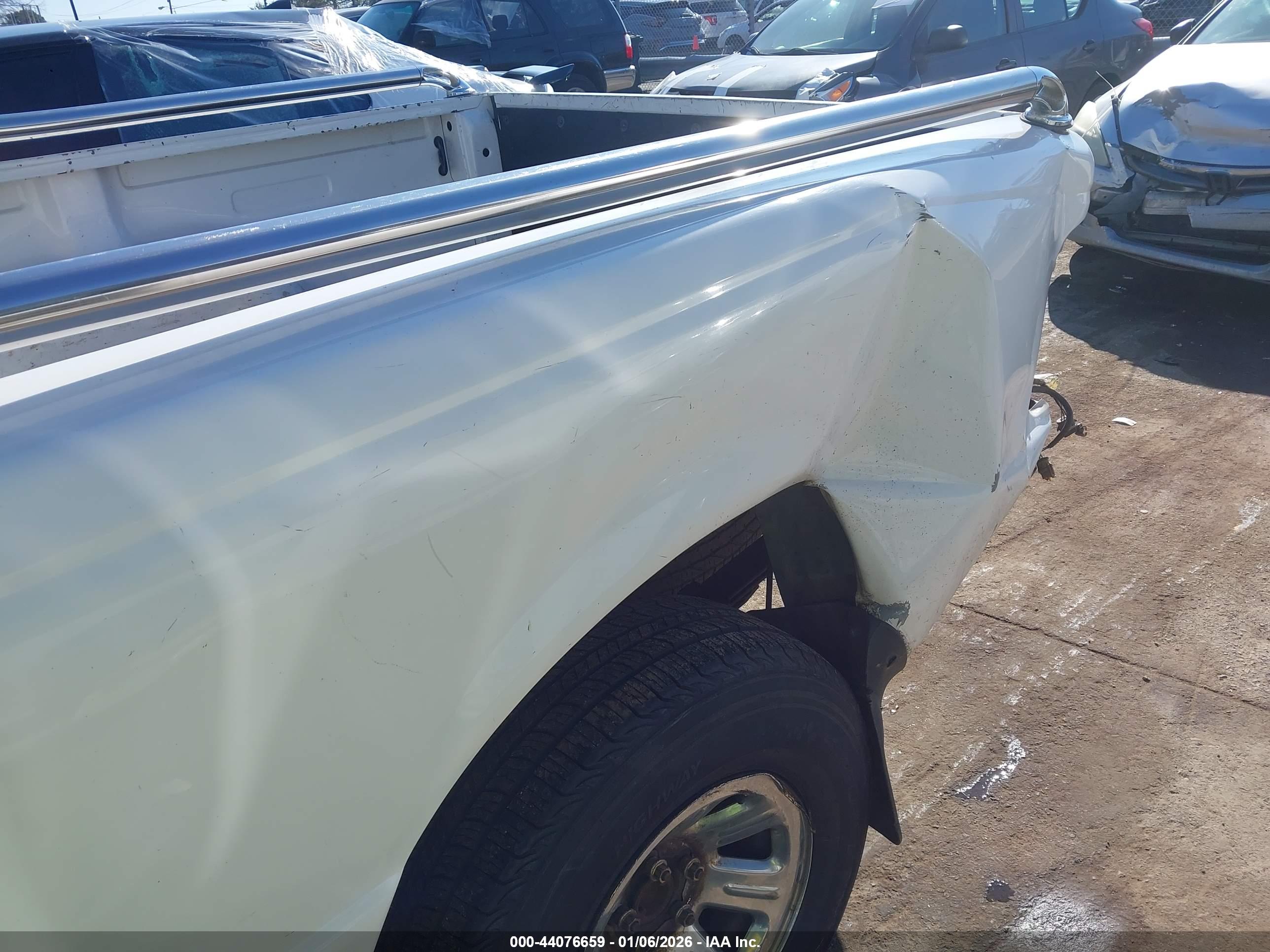FORD RANGER image 6