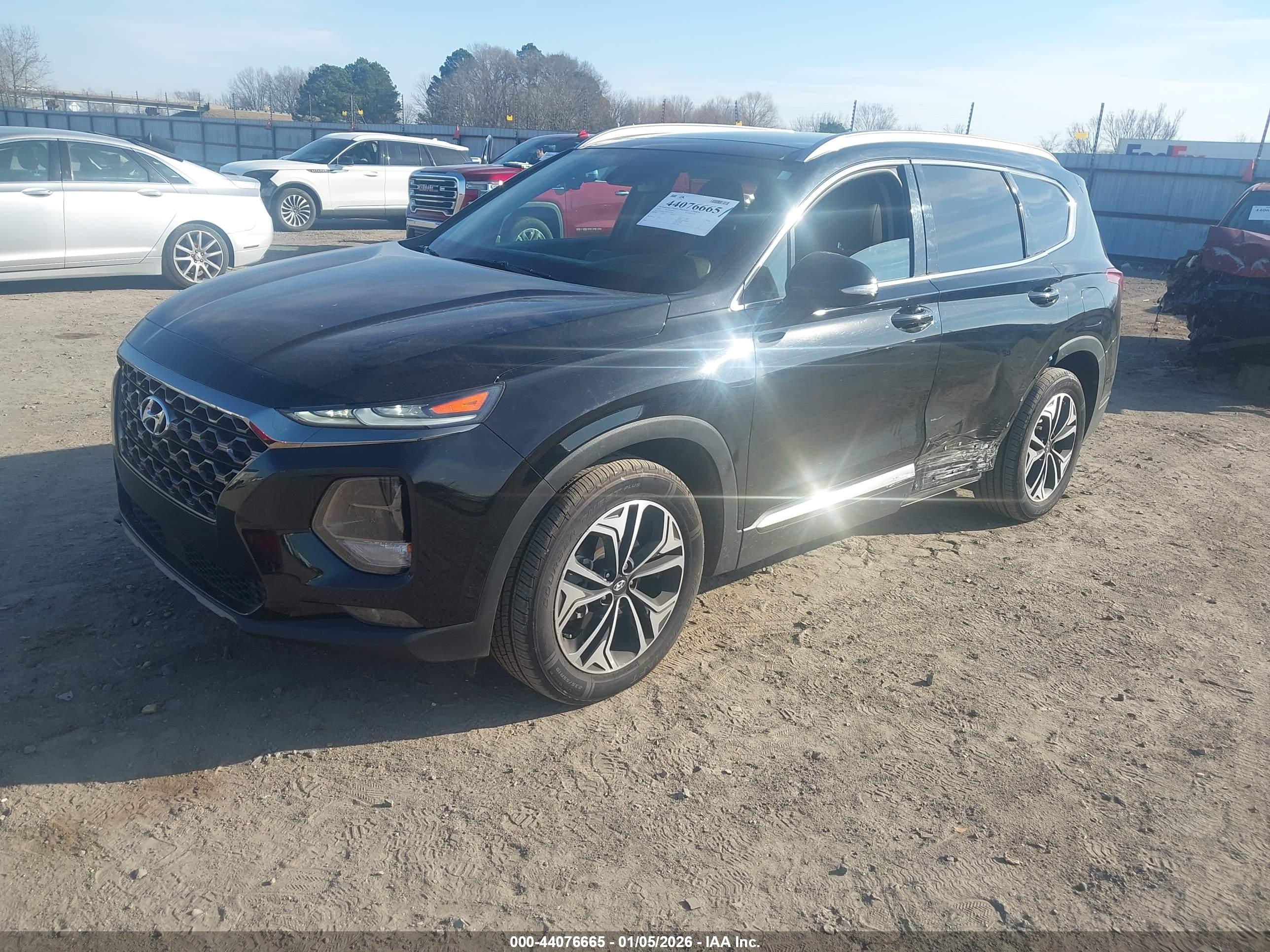 HYUNDAI SANTA image 2