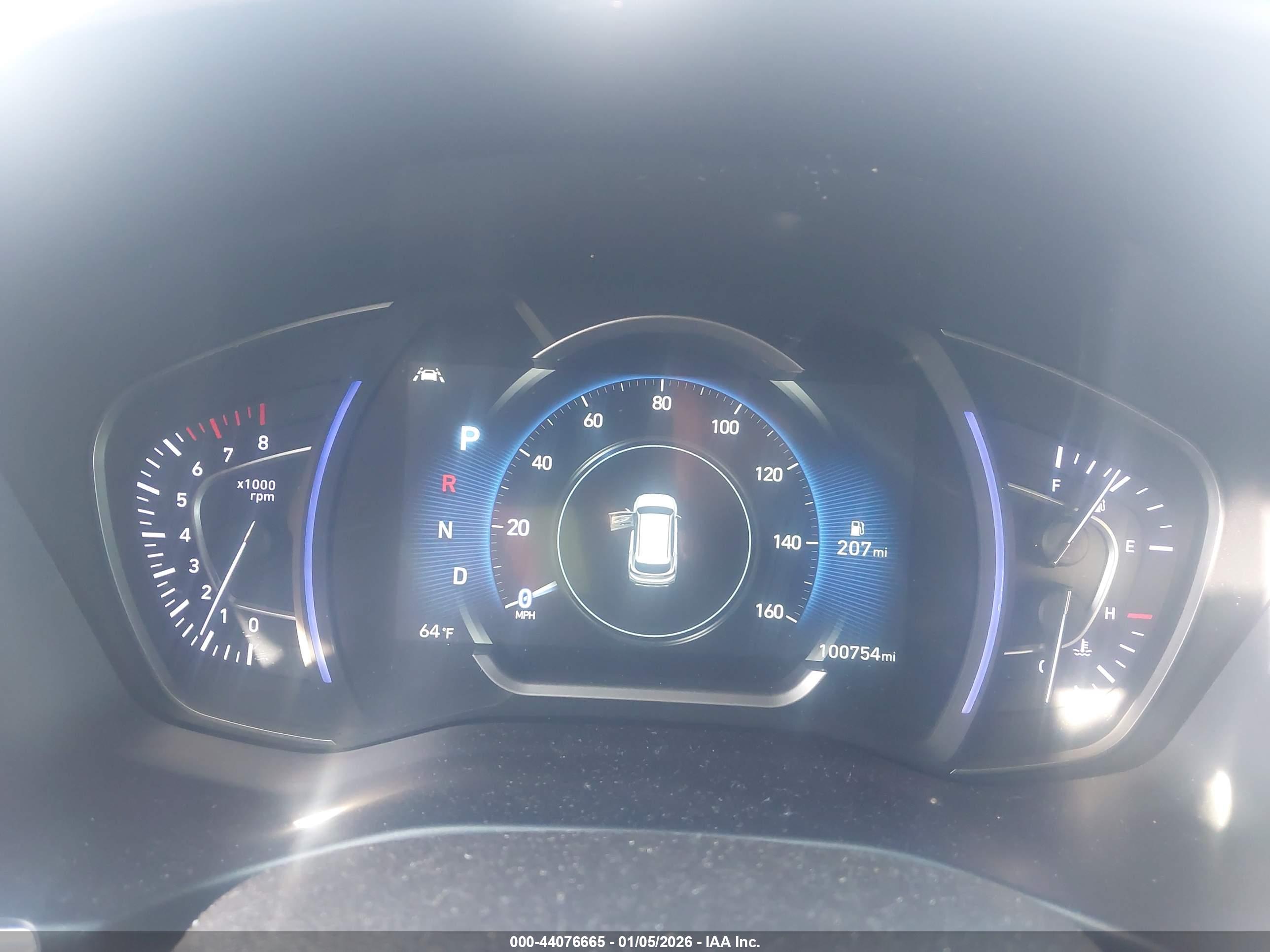 HYUNDAI SANTA image 7