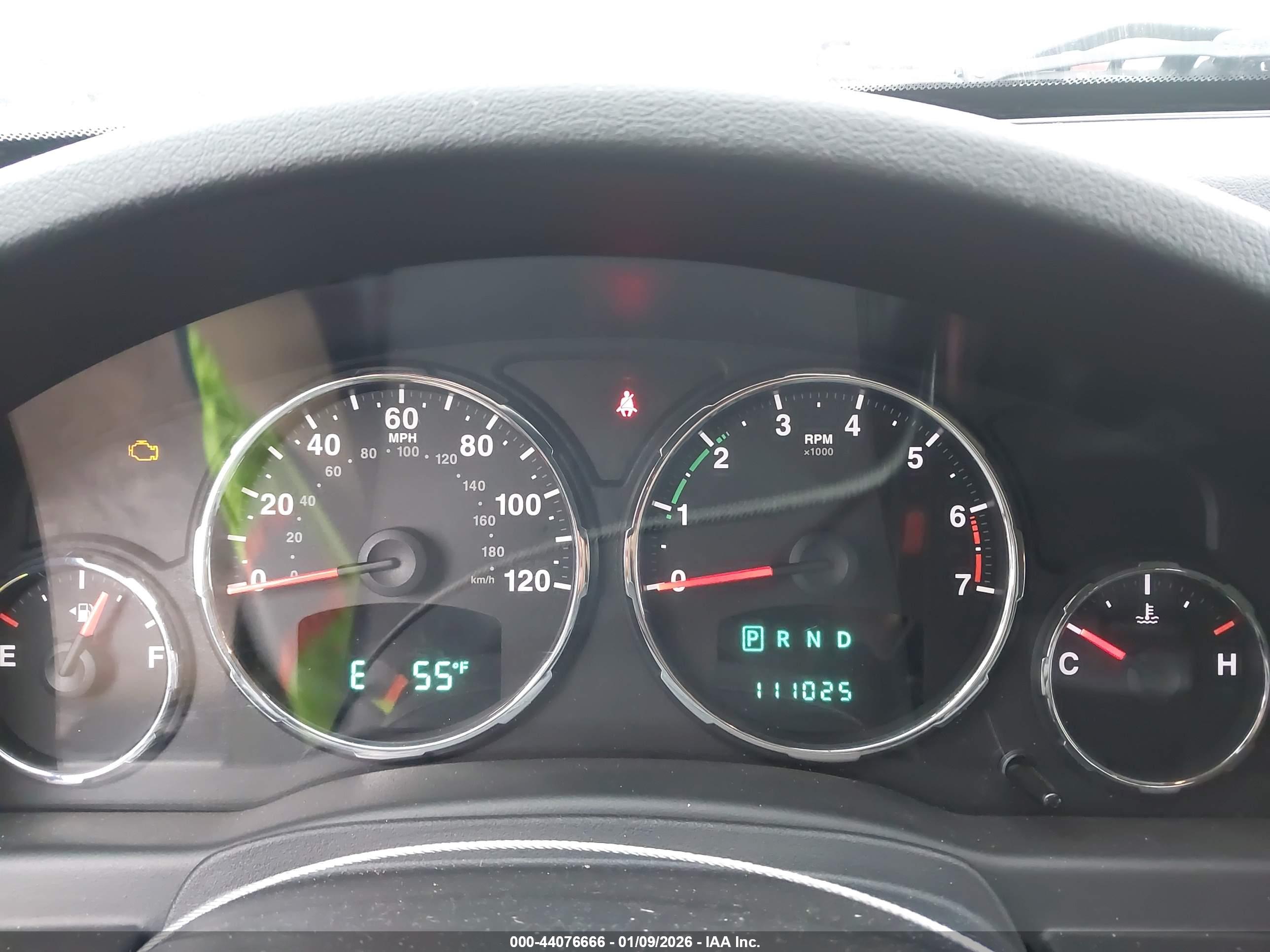 JEEP LIBERTY image 7
