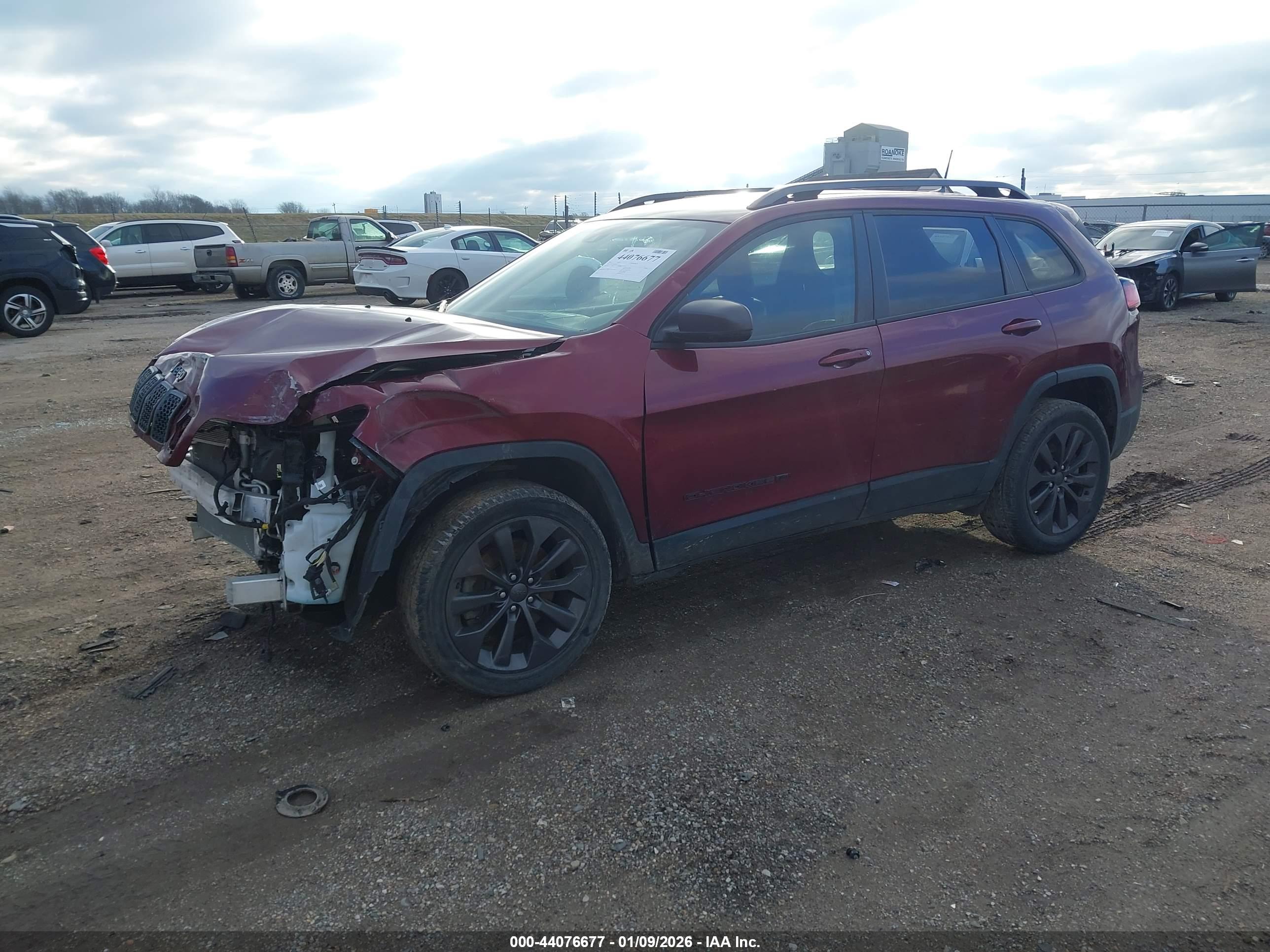 JEEP CHEROKEE image 2