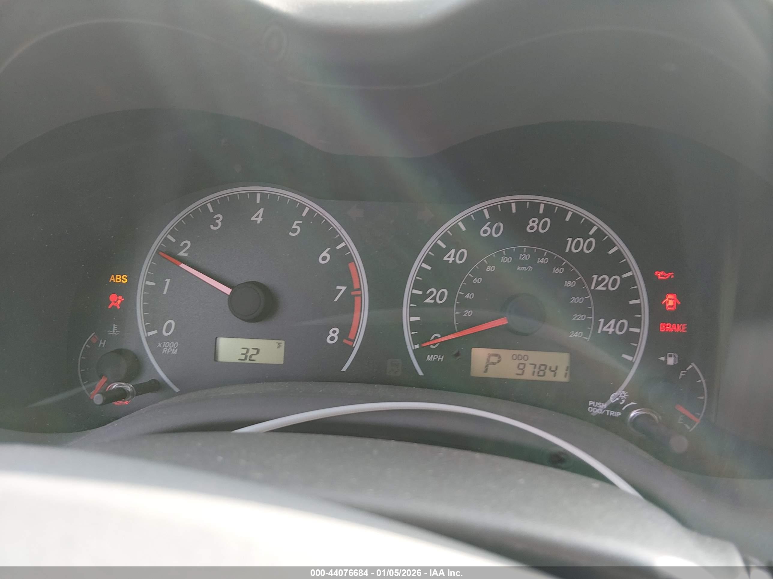 TOYOTA COROLLA image 7