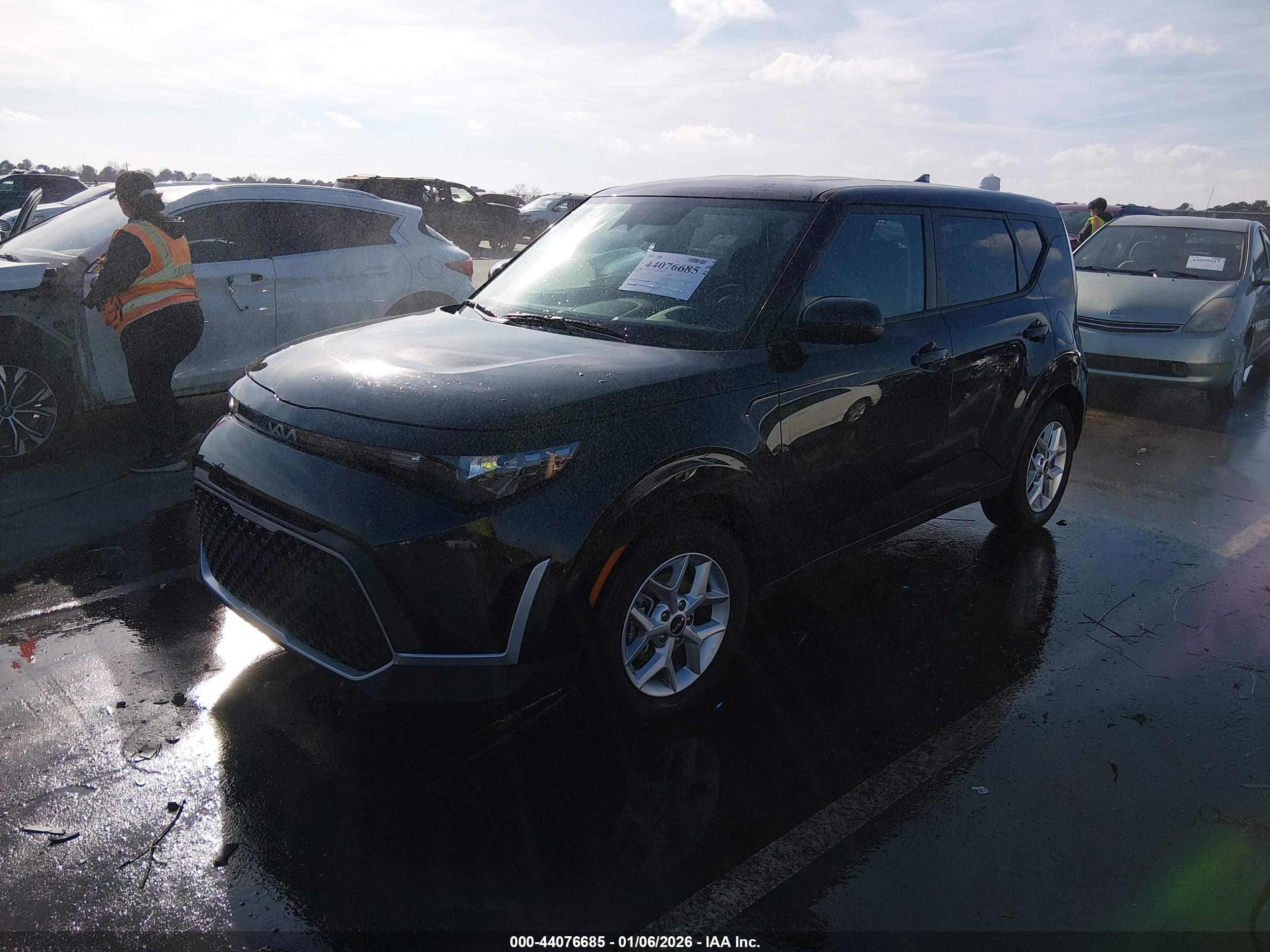 KIA SOUL image 2