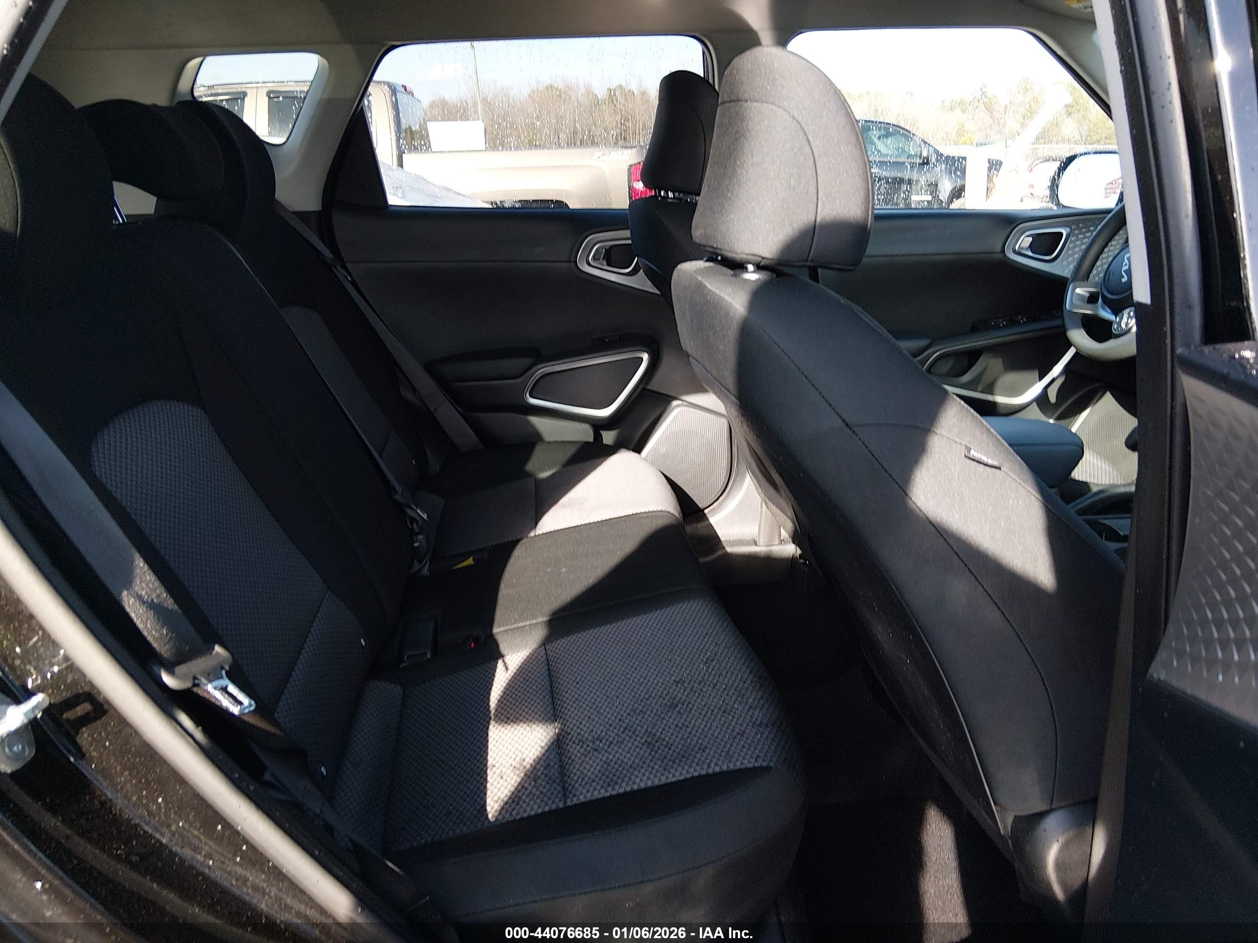 KIA SOUL image 8