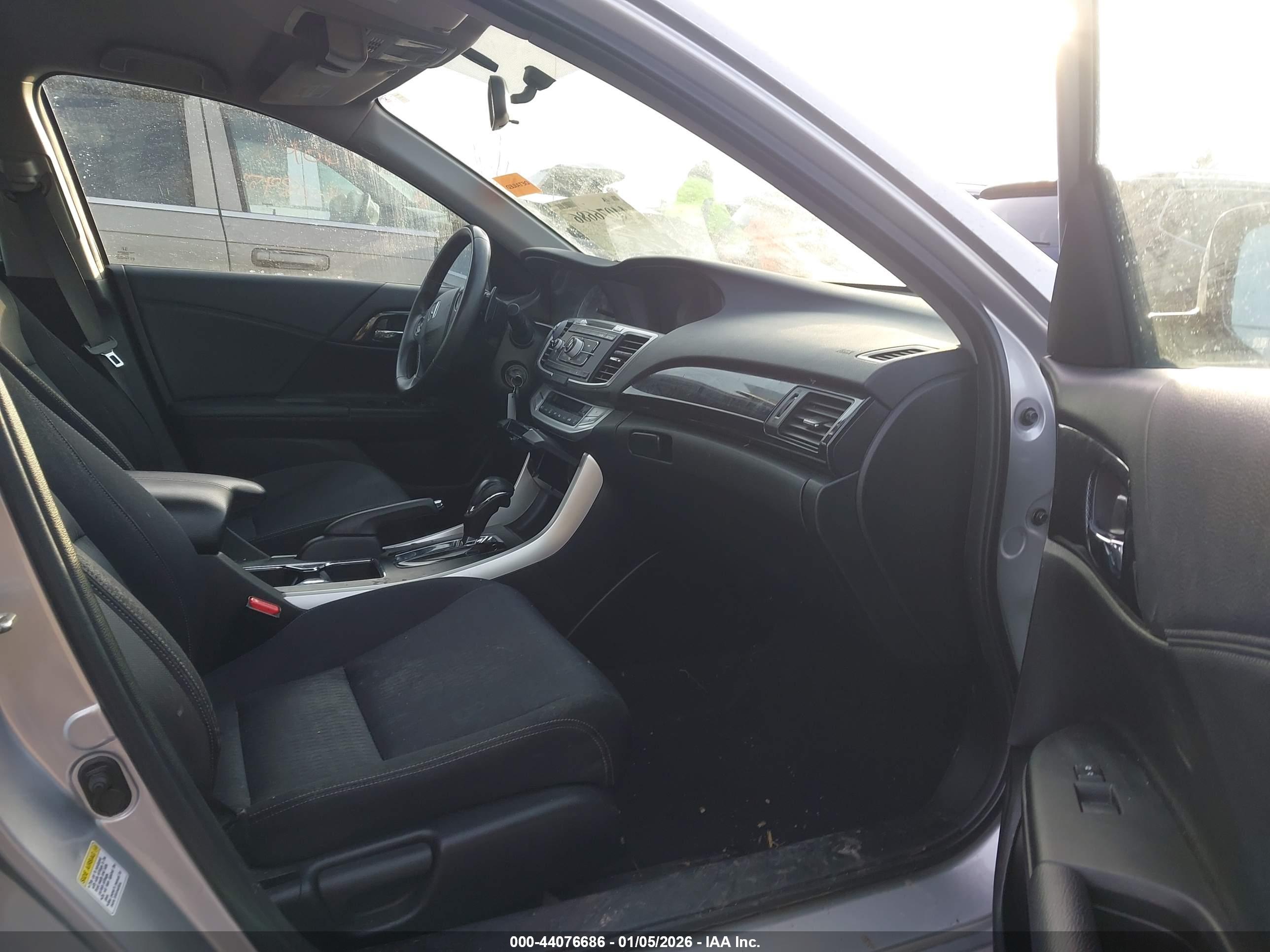 HONDA ACCORD image 5