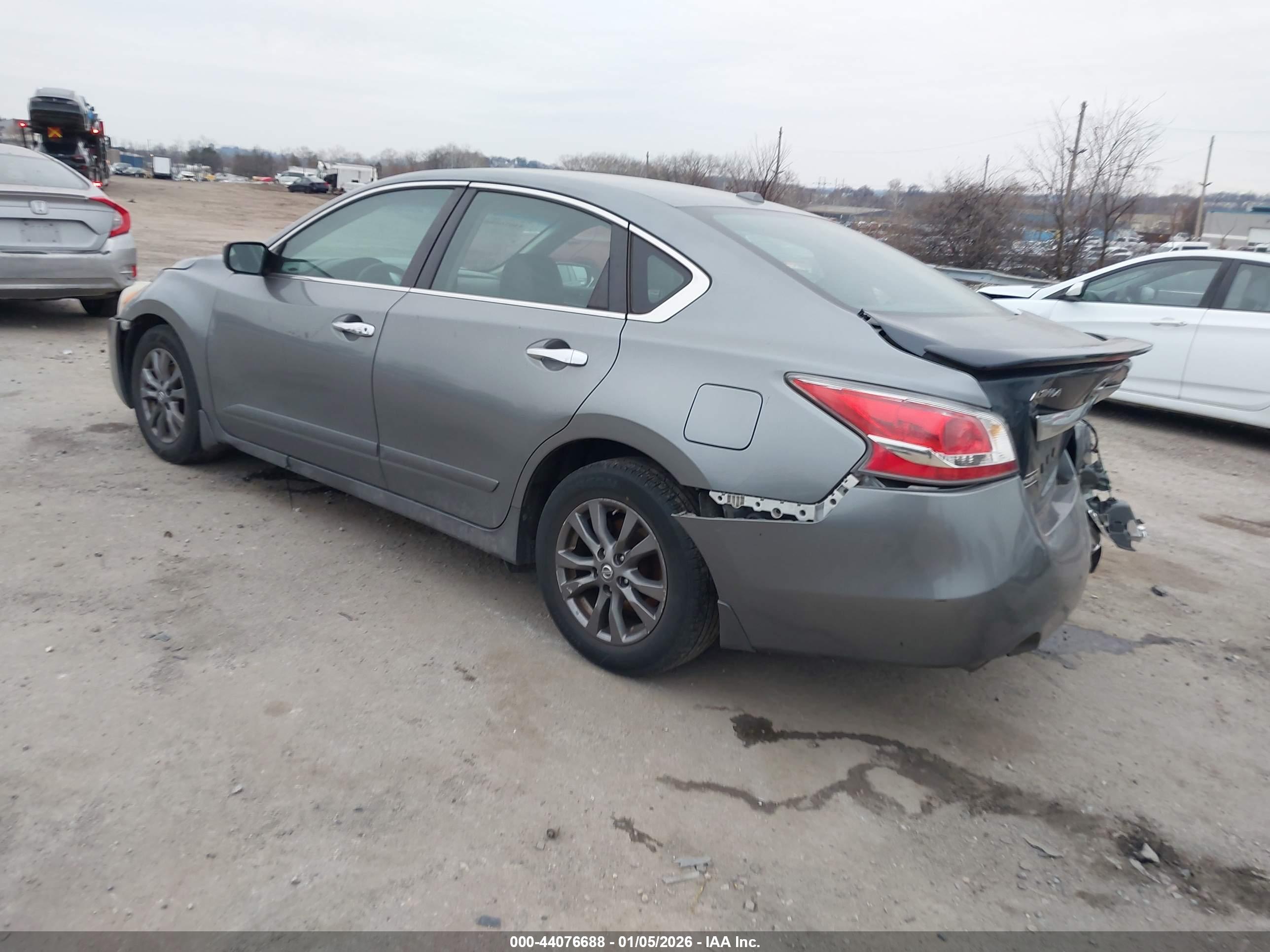 NISSAN ALTIMA image 3