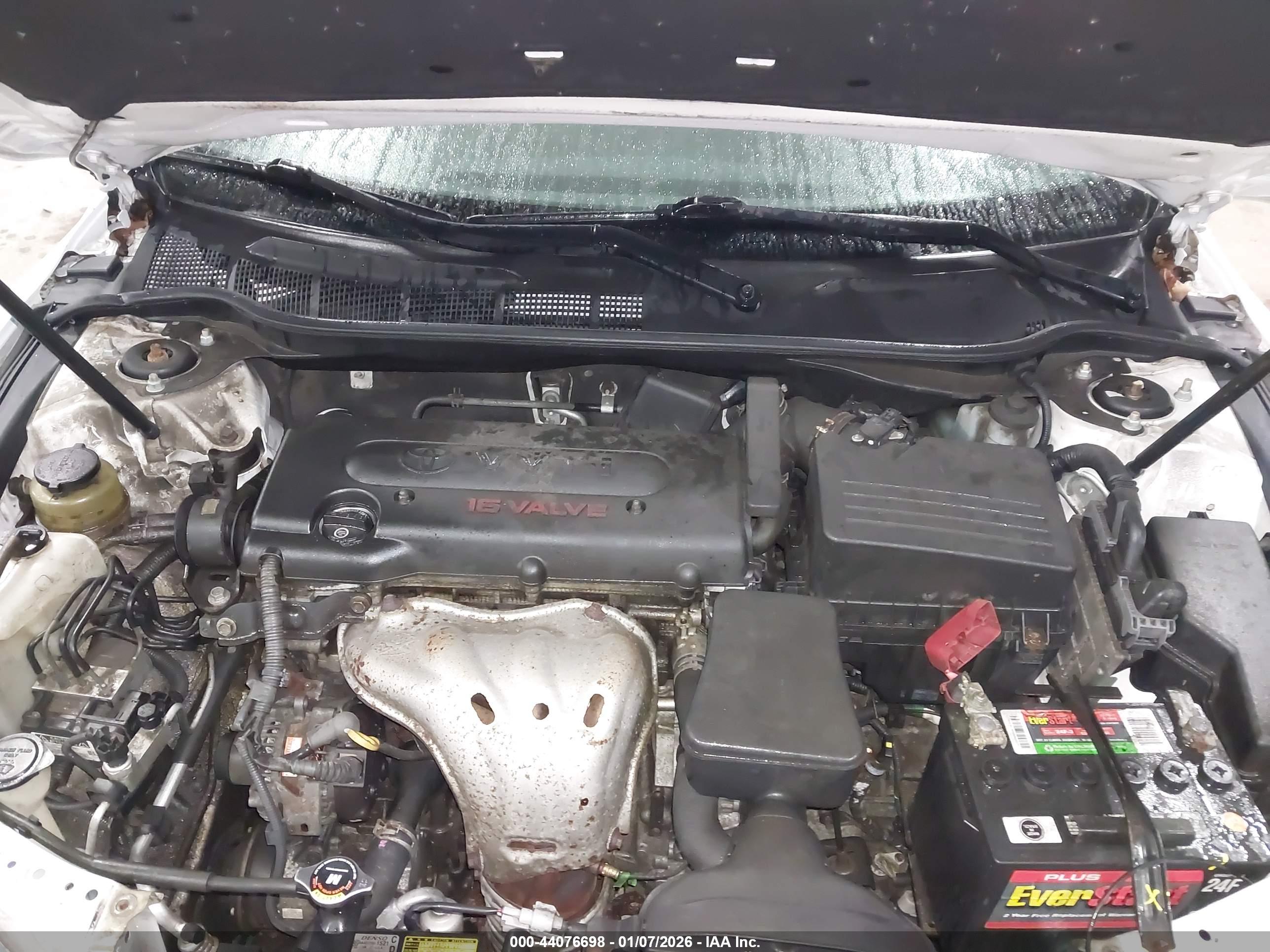 TOYOTA CAMRY image 10