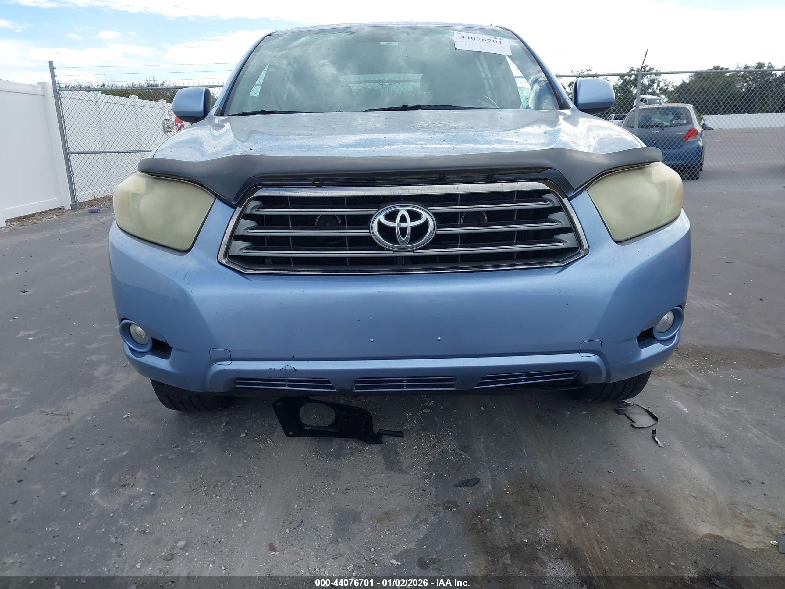 TOYOTA HIGHLANDER image 6
